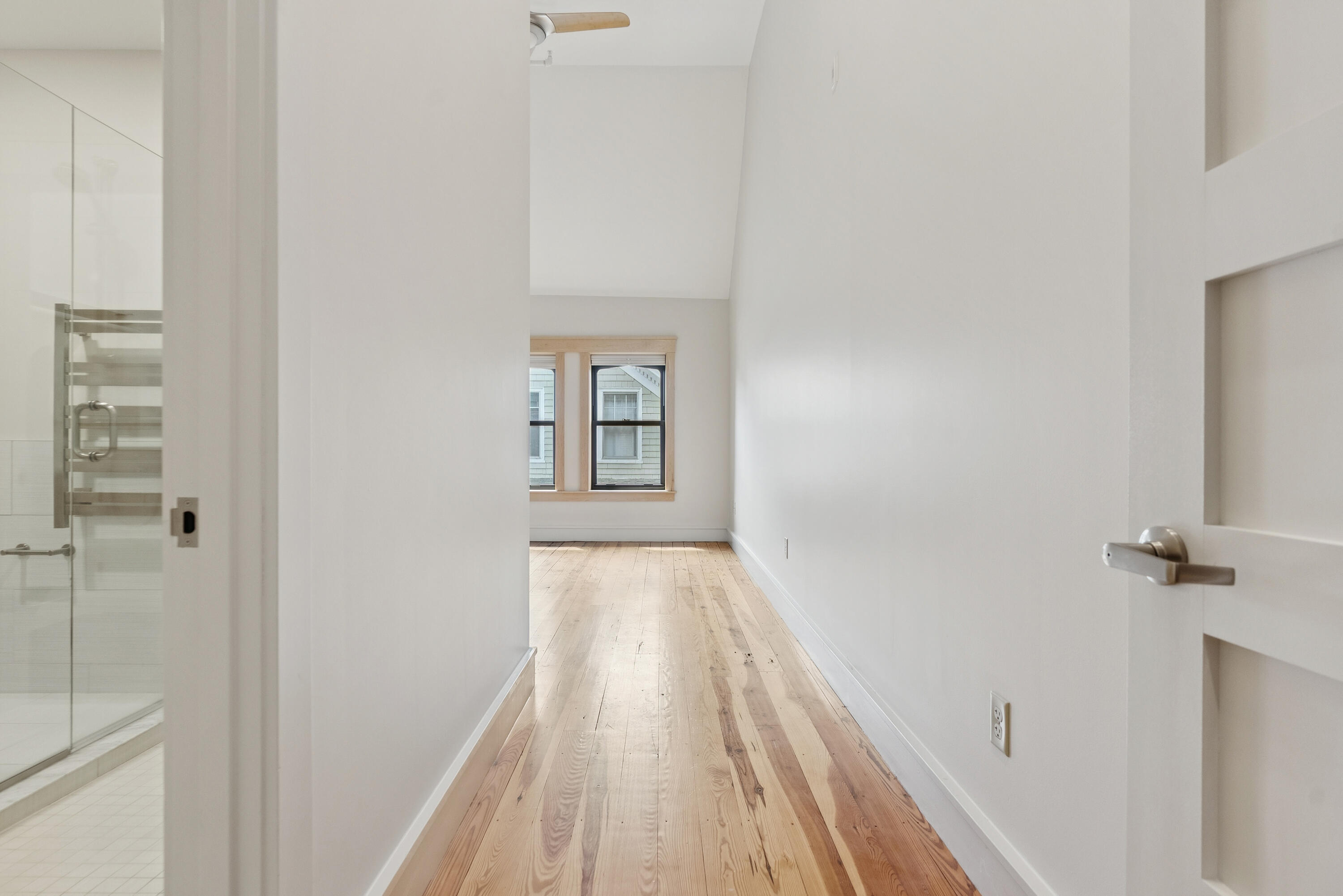26 Thomas Street, 4