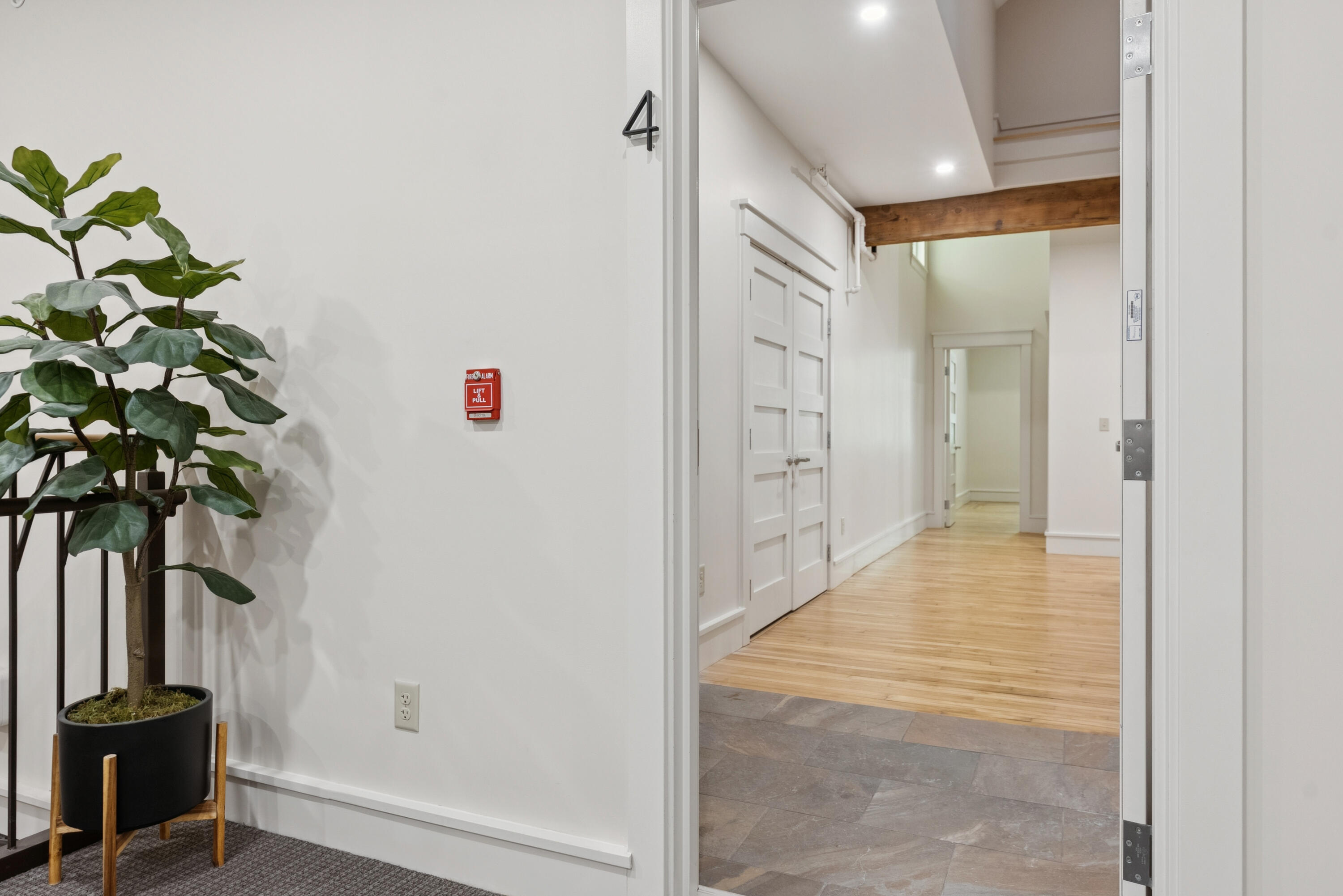 26 Thomas Street, 4