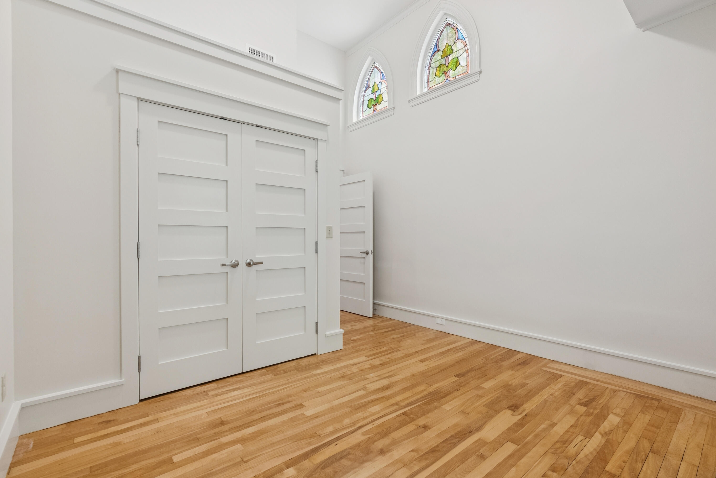 26 Thomas Street, 4