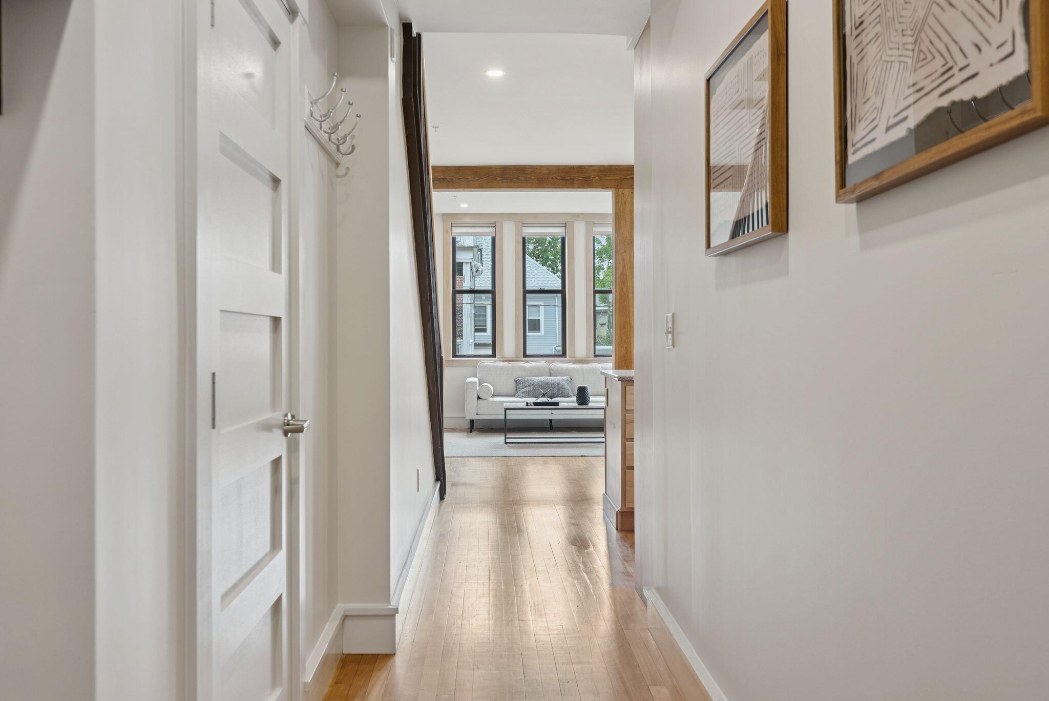26 Thomas Street, 6