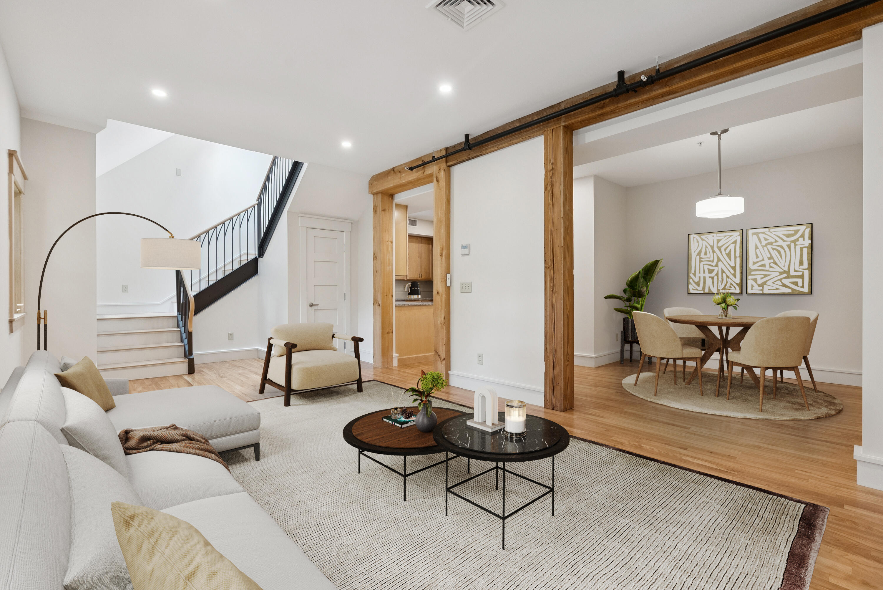 26 Thomas Street, 7