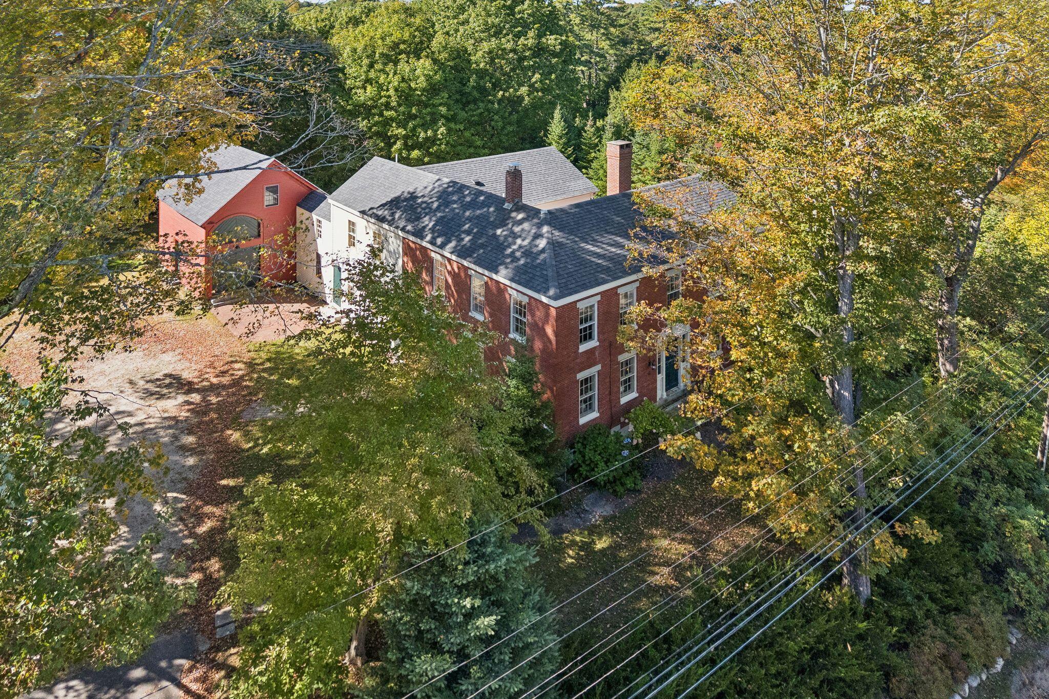 51 Pleasant Street