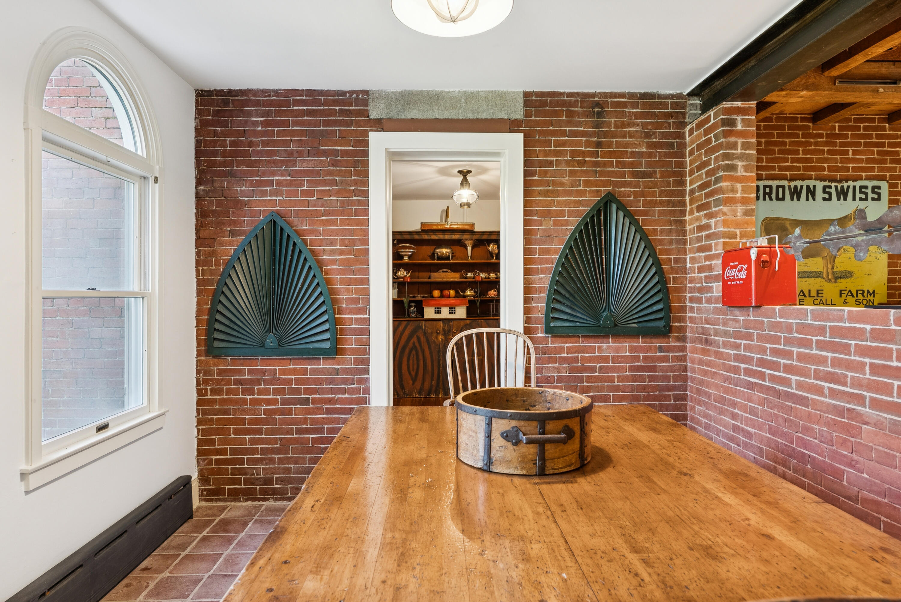 51 Pleasant Street