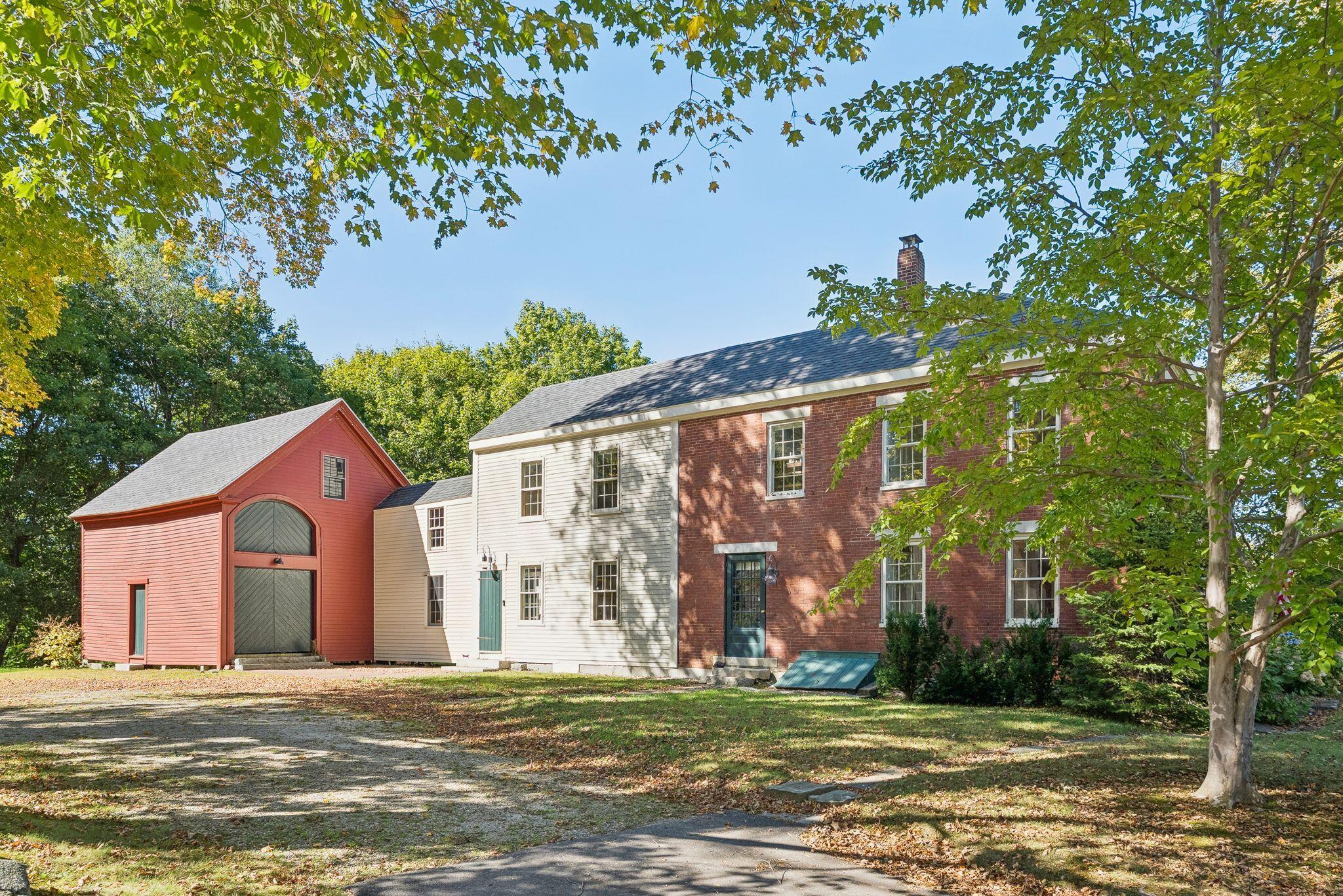 51 Pleasant Street