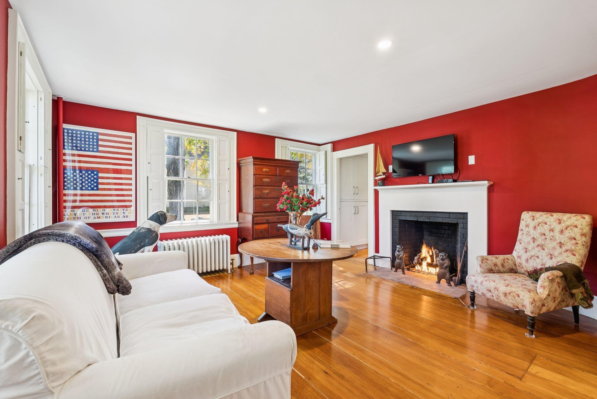 51 Pleasant Street