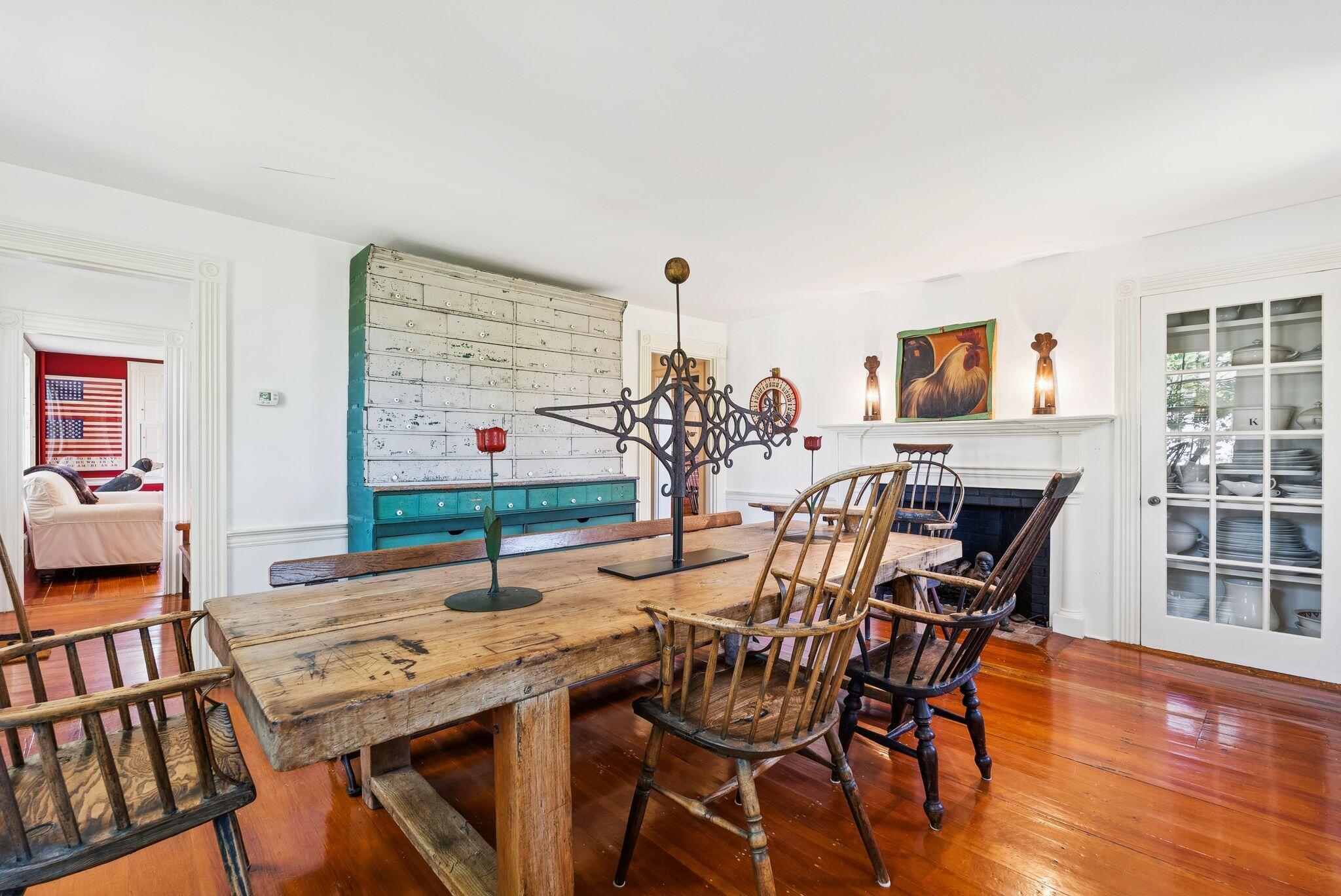 51 Pleasant Street