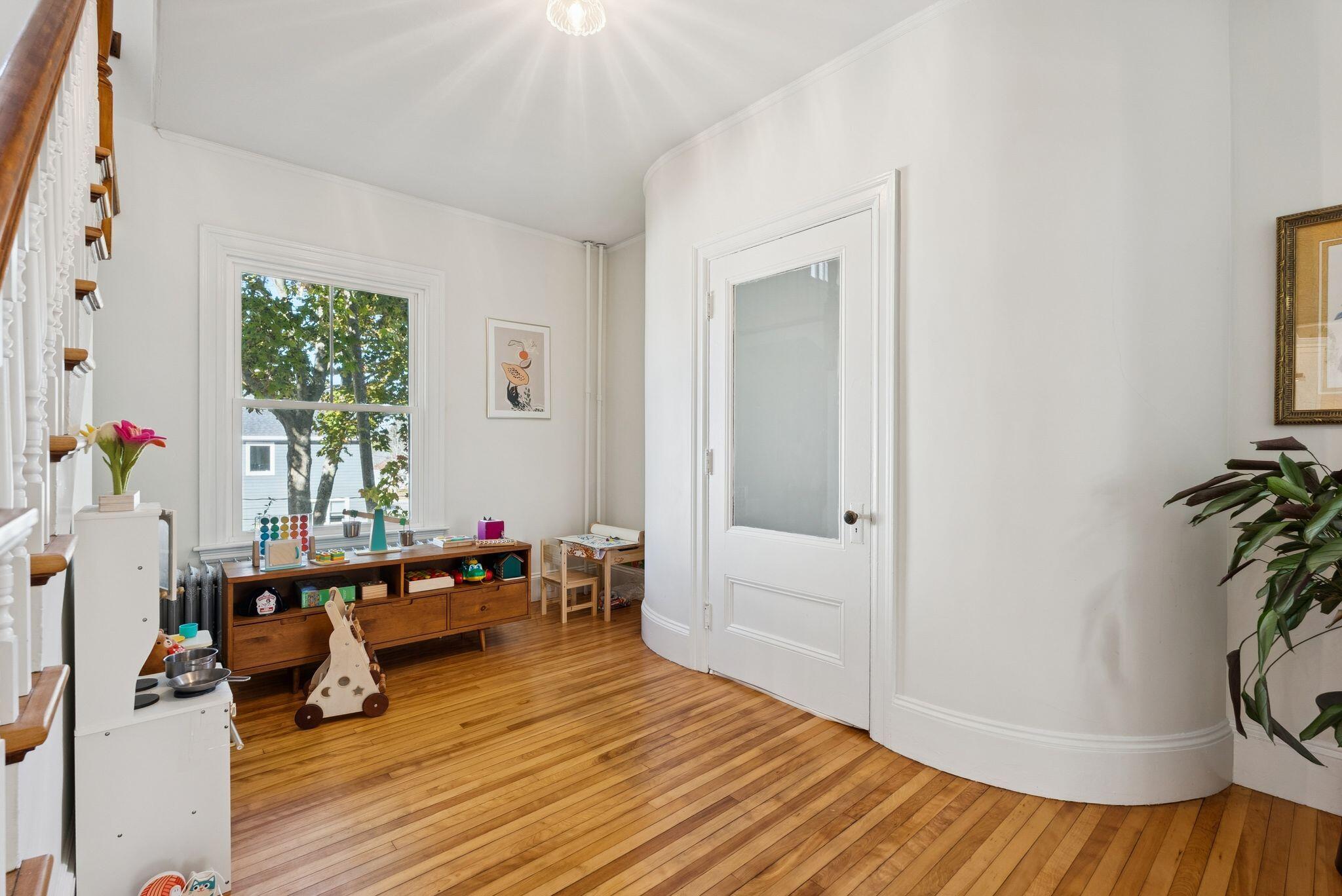 1 Farnham Street, Portland