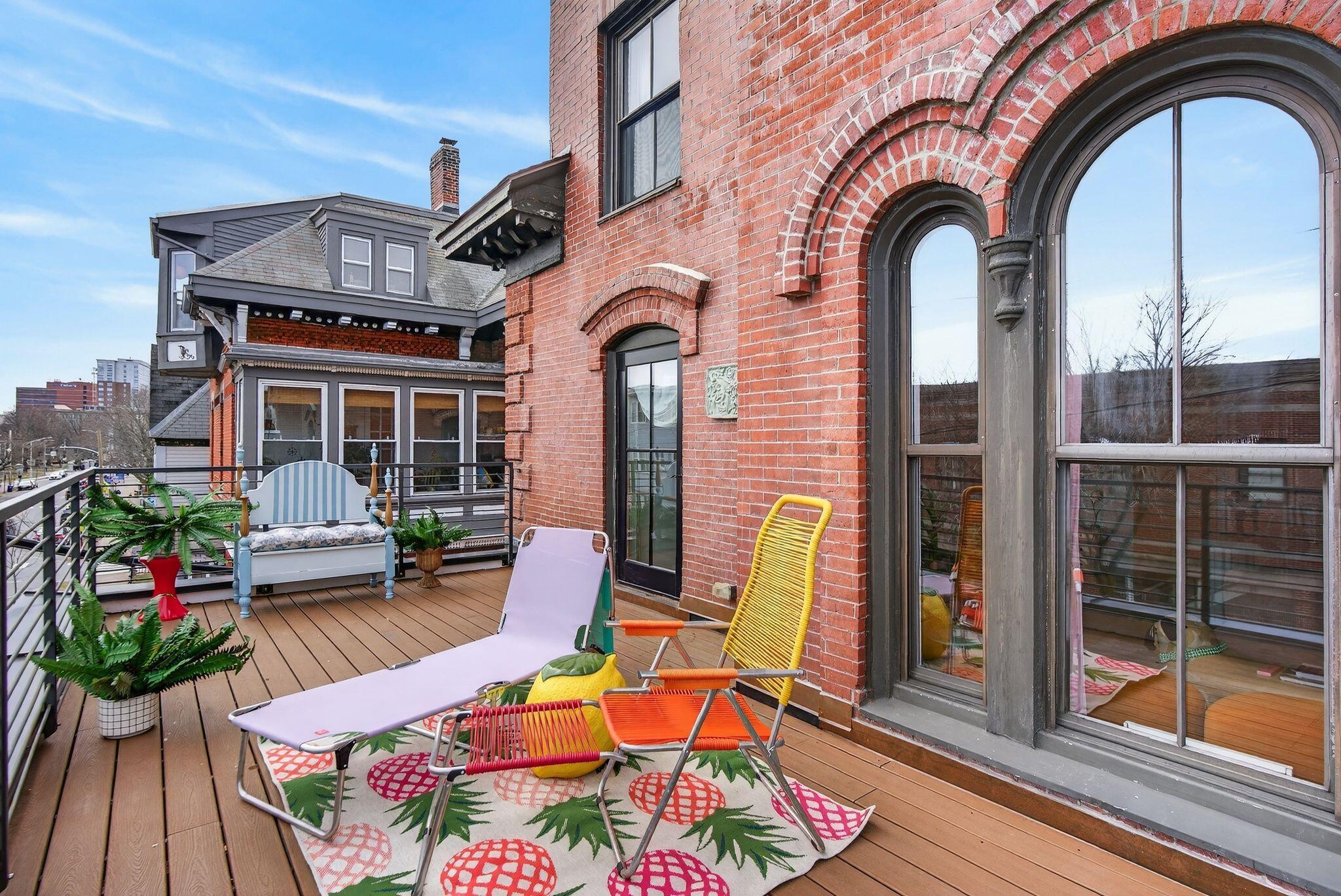 273 Congress Street 9