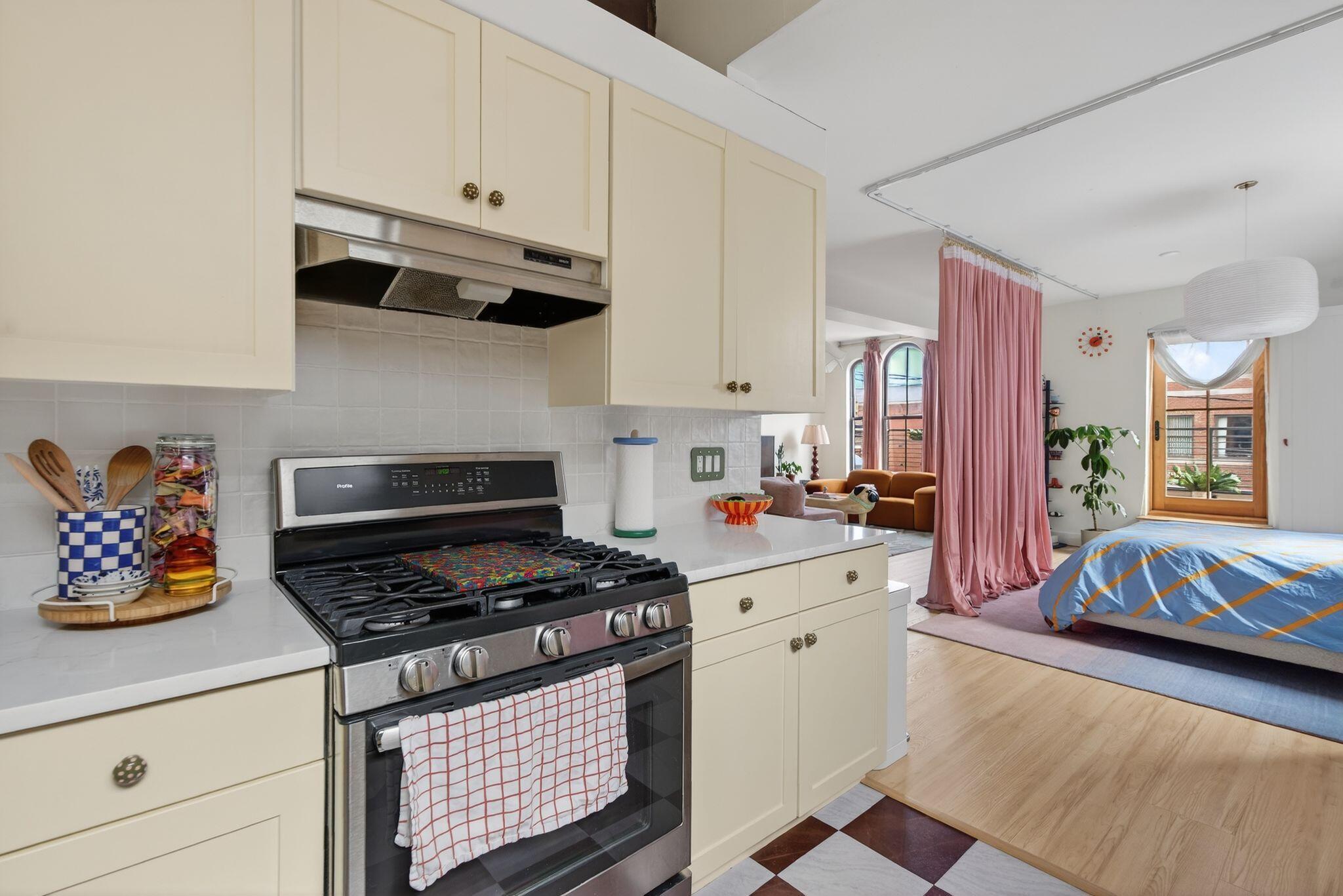 273 Congress Street 9