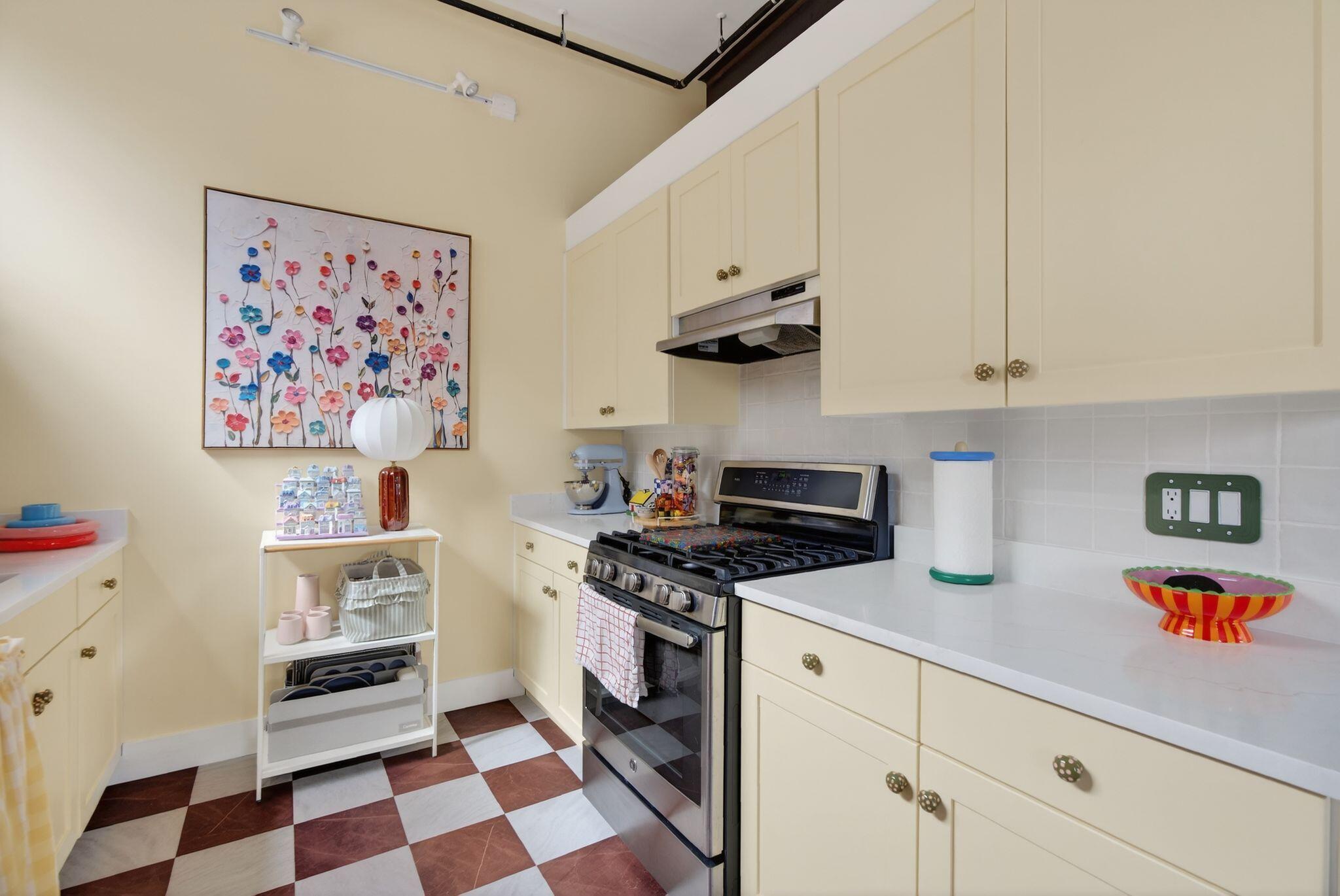 273 Congress Street 9