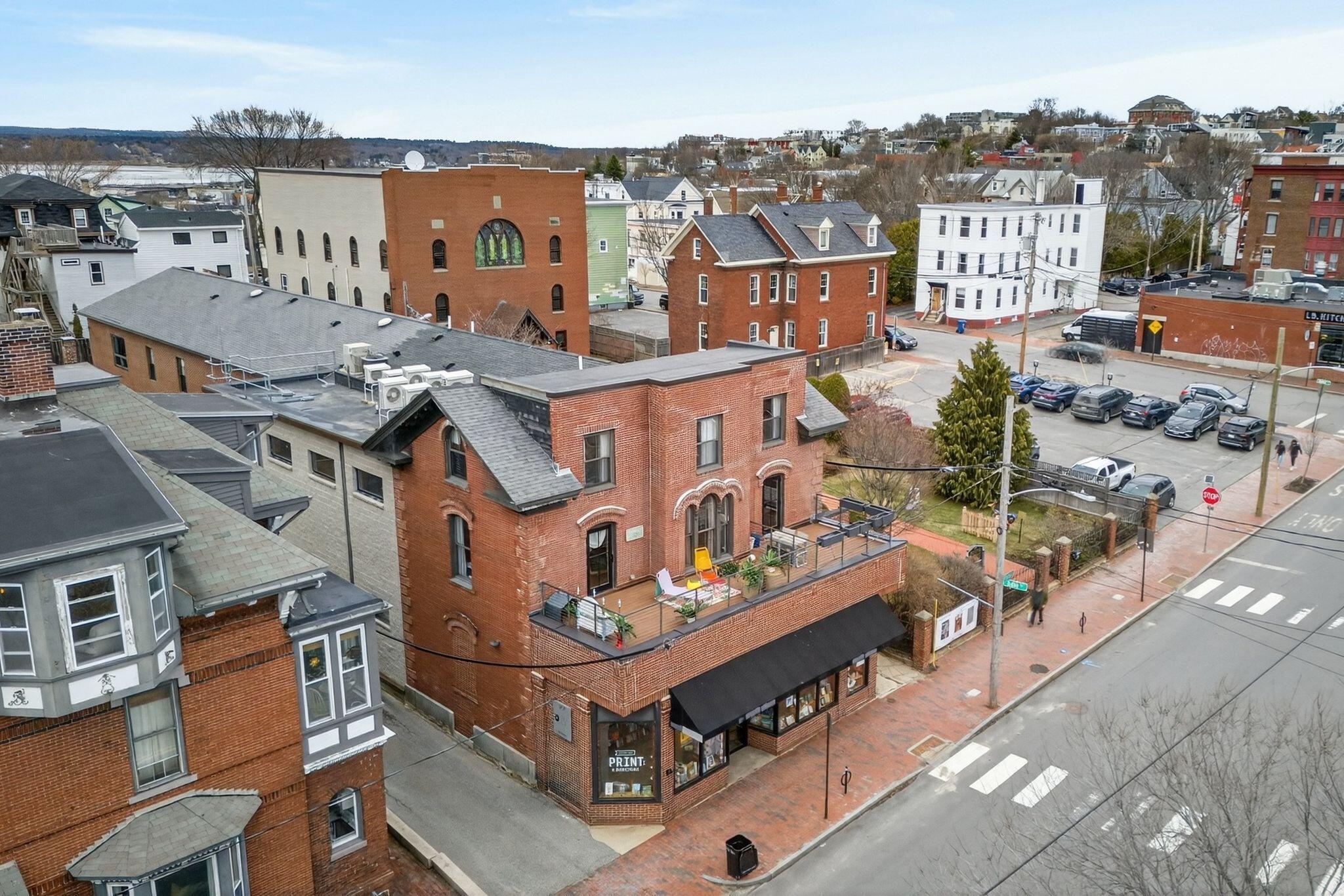 273 Congress Street 9