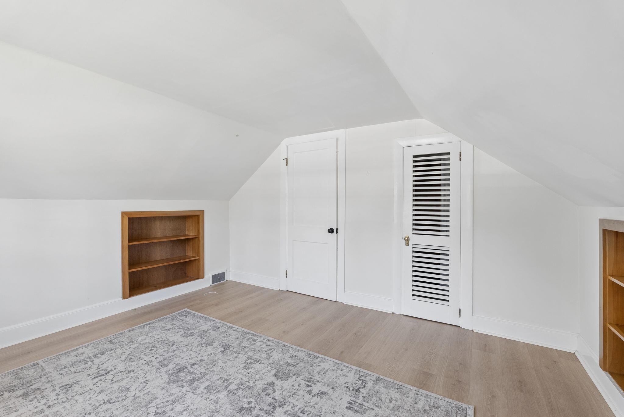 12 Linwood Street