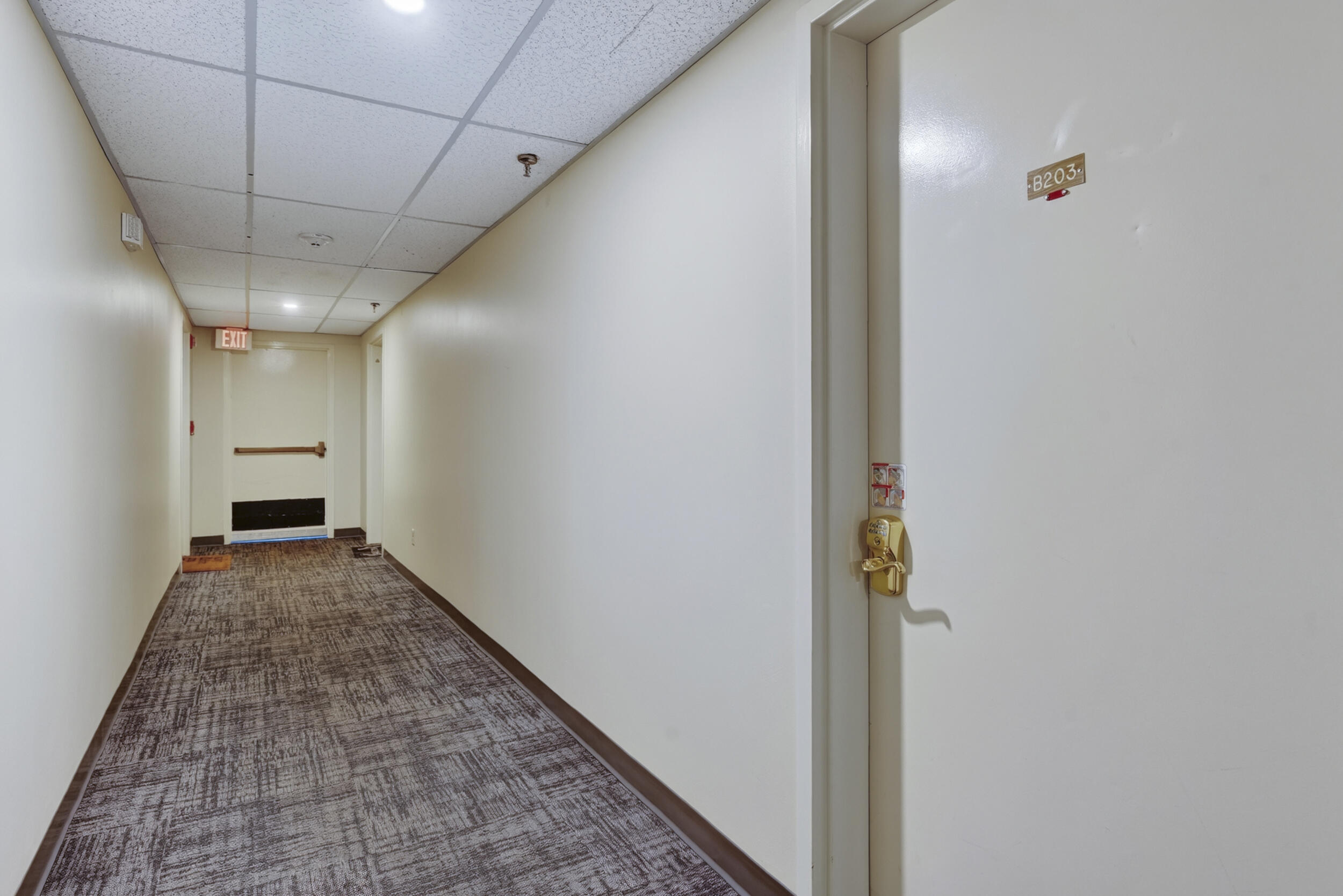 16 Roadrunner Drive B203