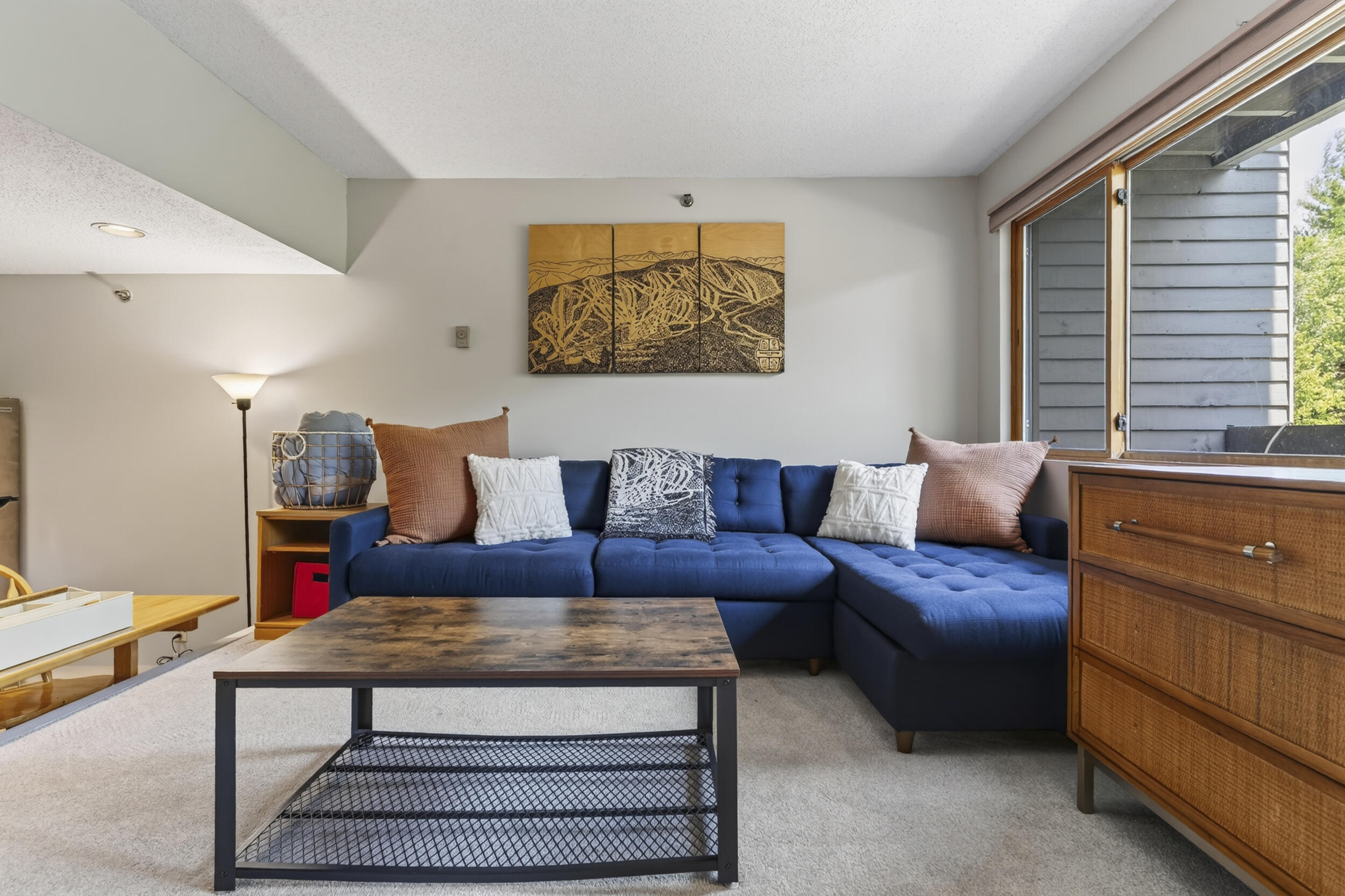 16 Roadrunner Drive B203