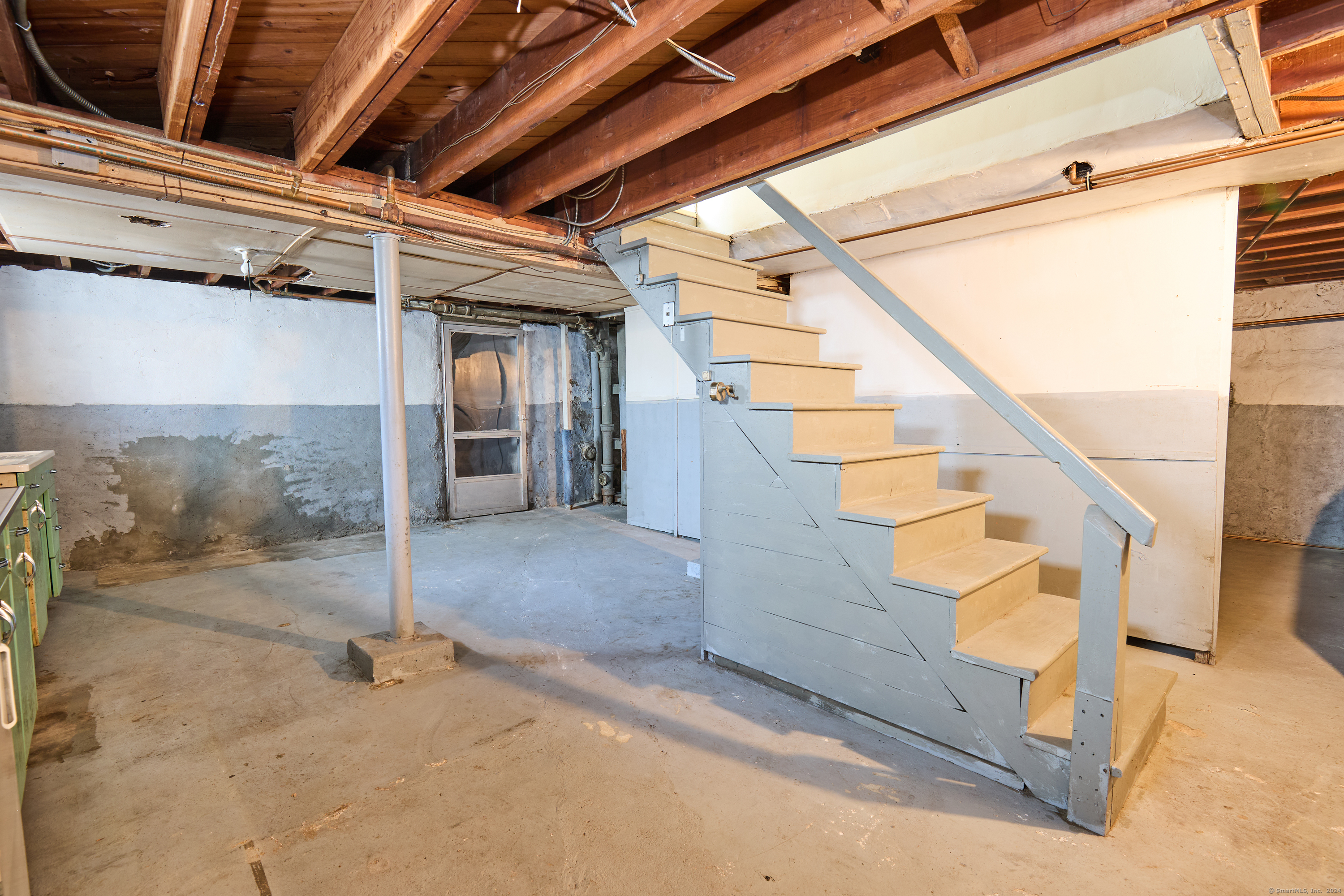 369 Cleveland Avenue