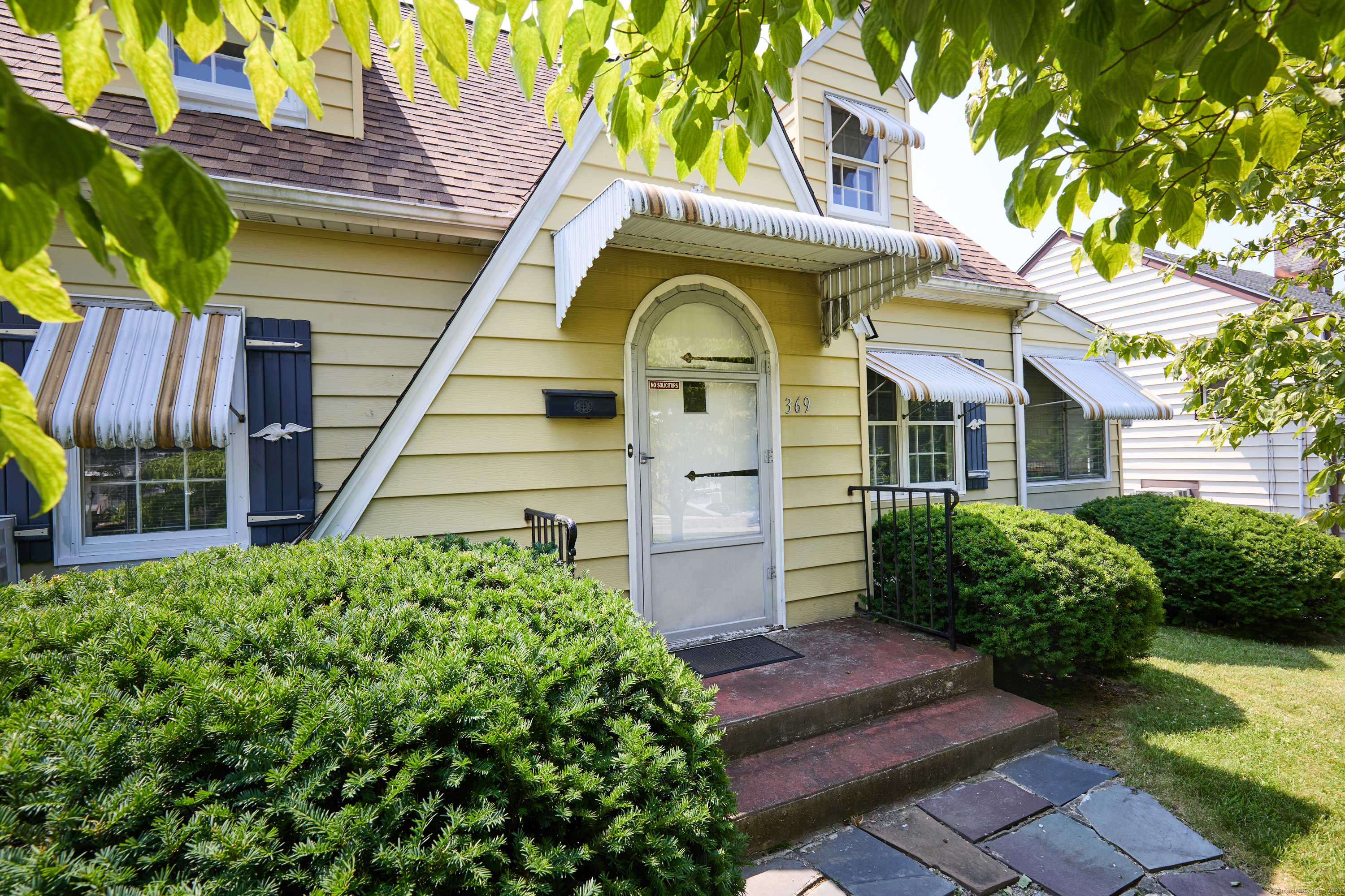 369 Cleveland Avenue