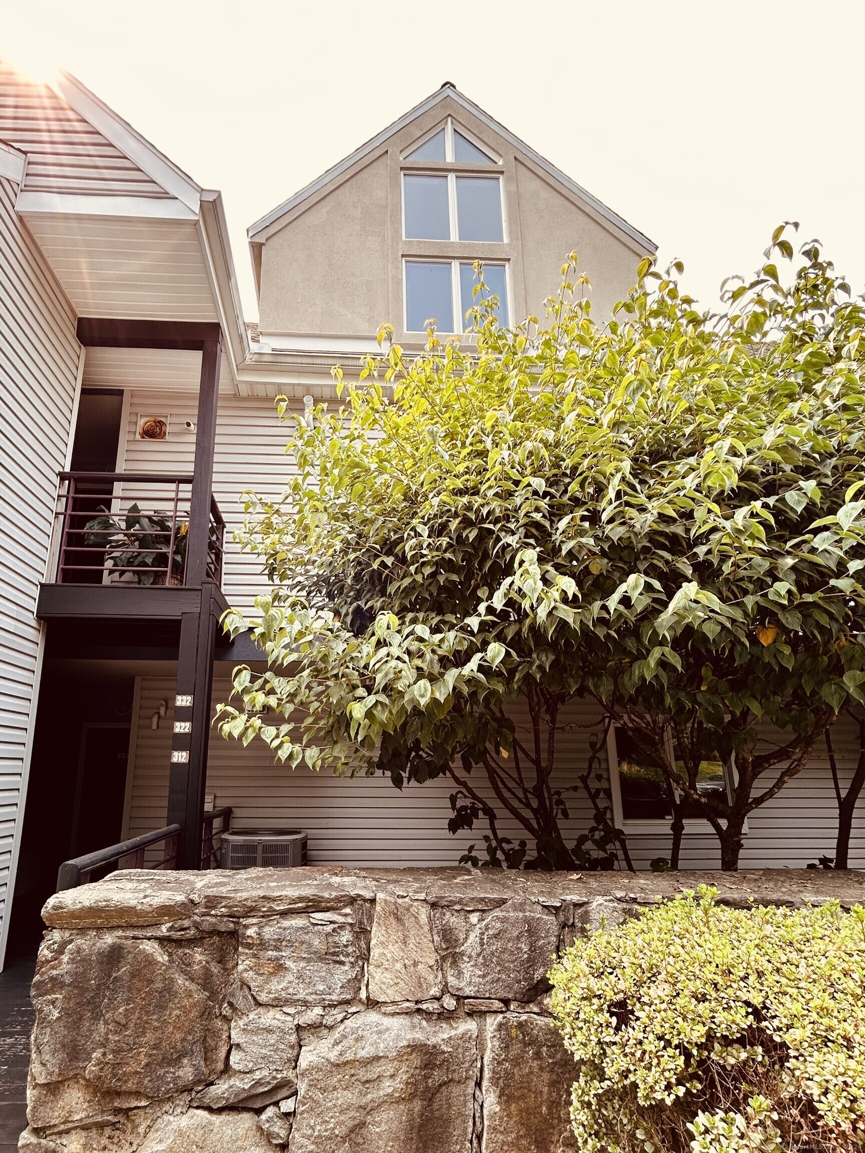 322 Popes Island Road 322