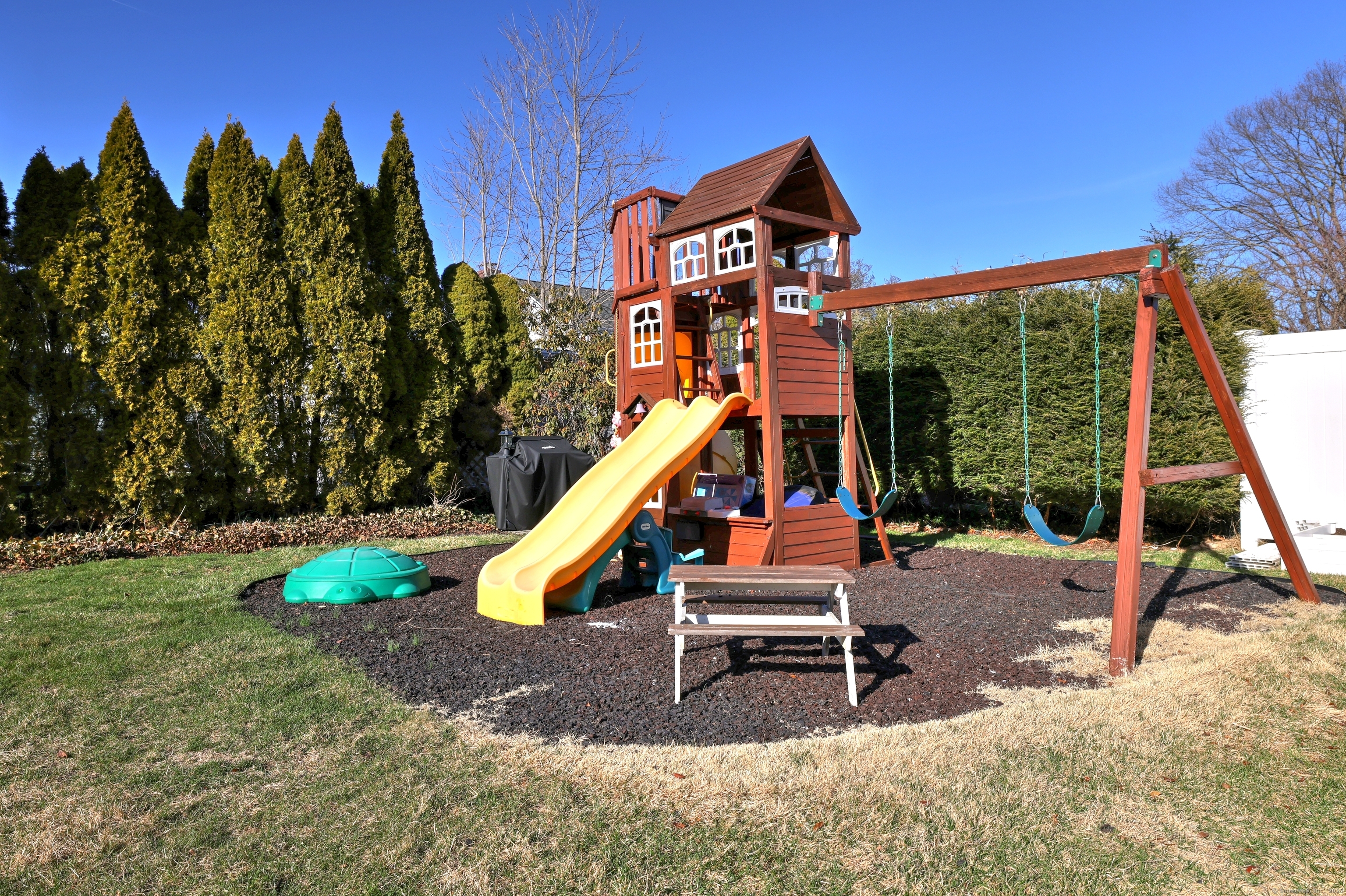 110 Overland Drive