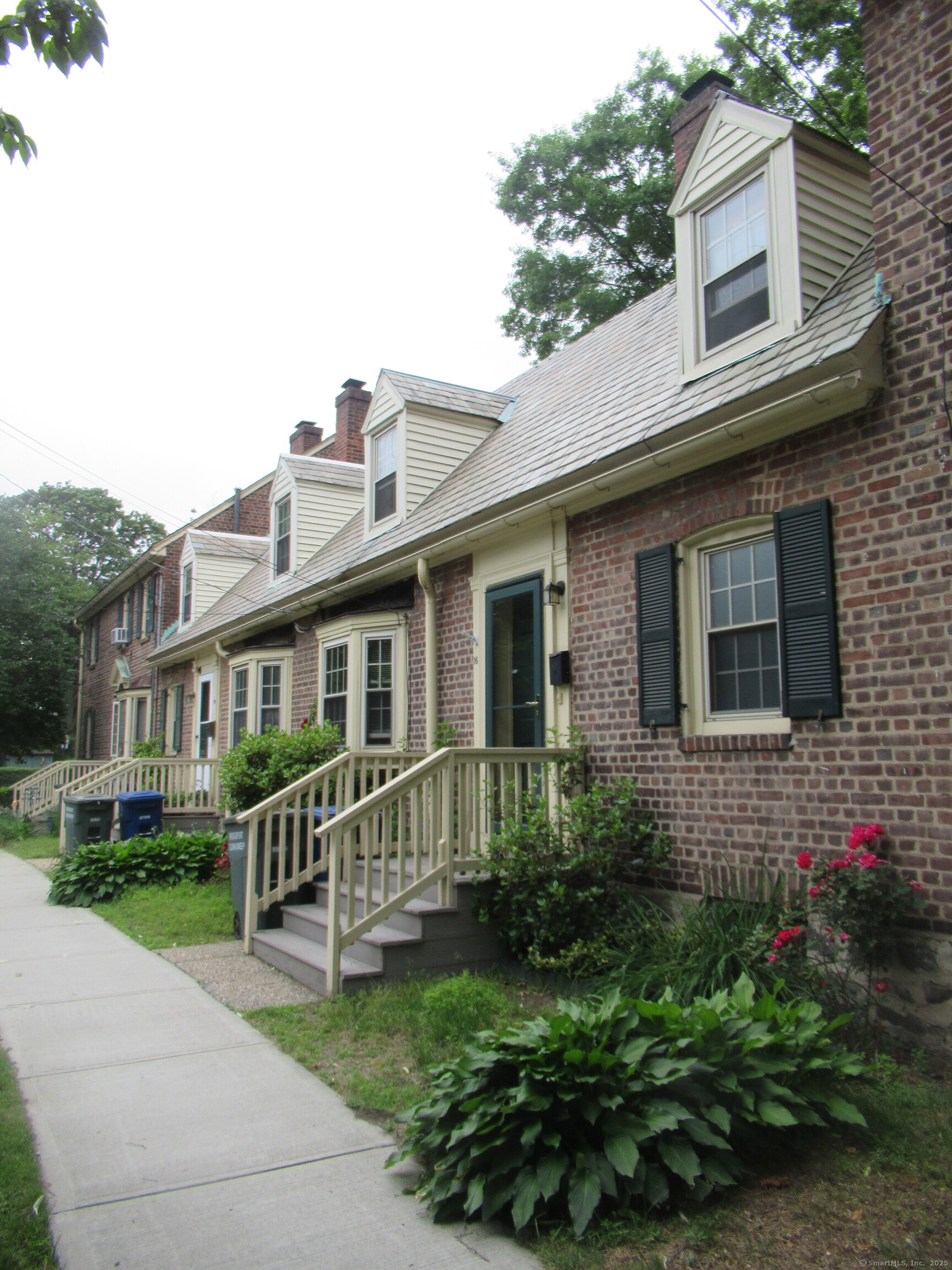 164 Flanders Street