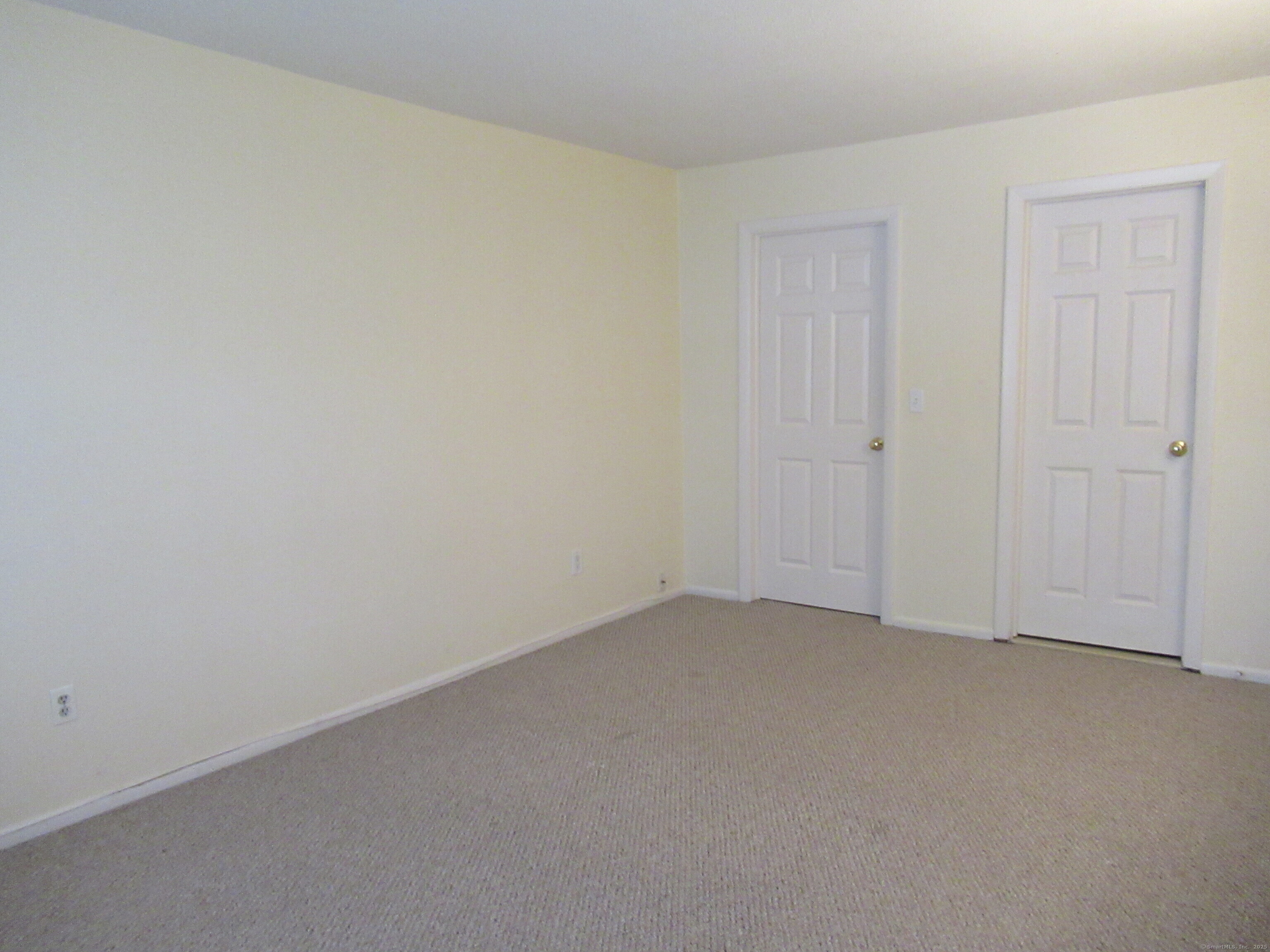 67 Riverview Drive 67