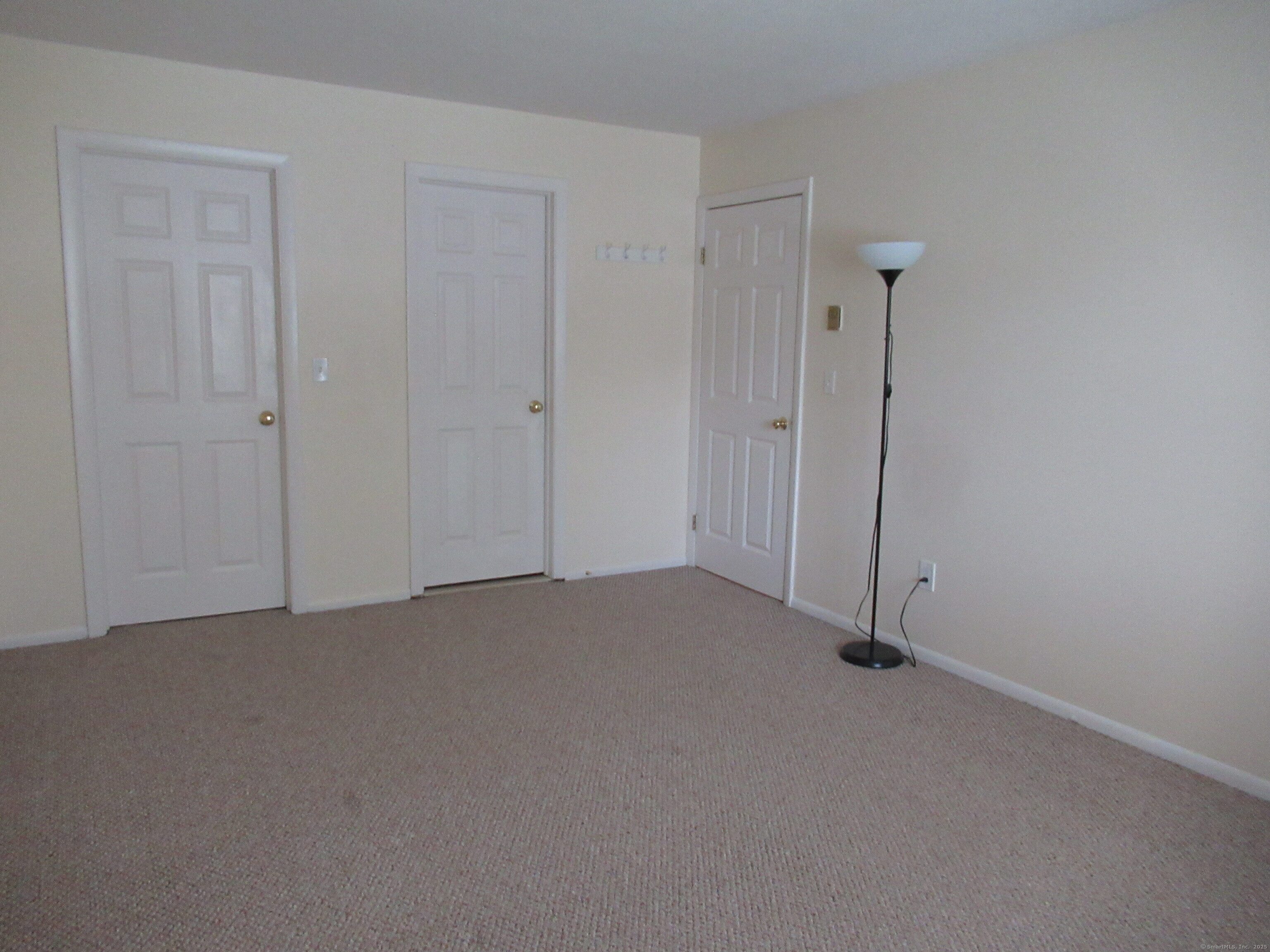 67 Riverview Drive 67