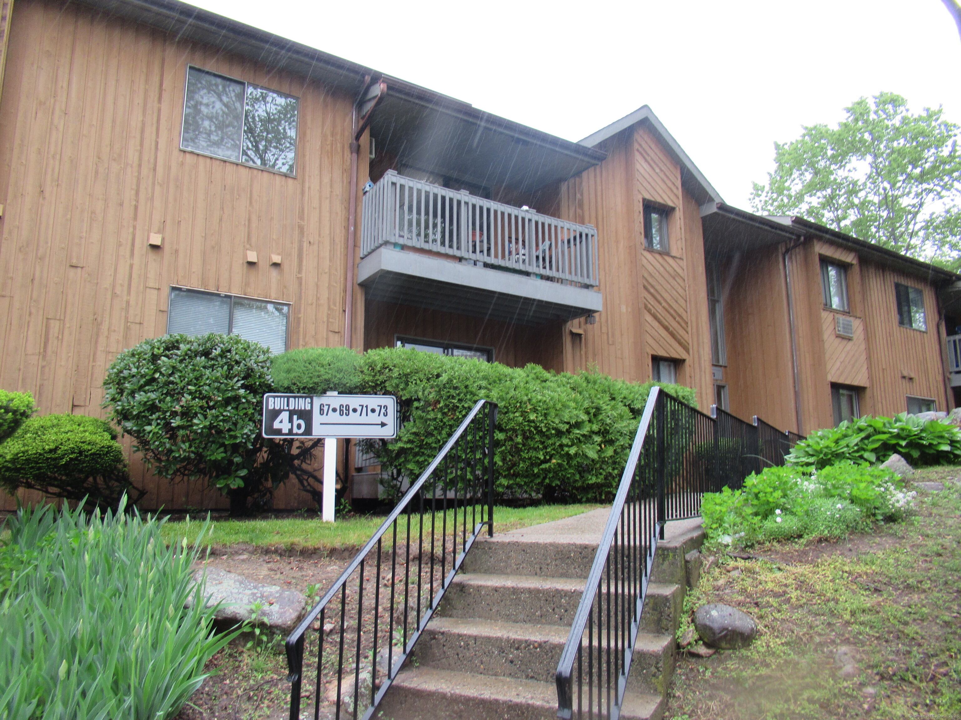 67 Riverview Drive 67