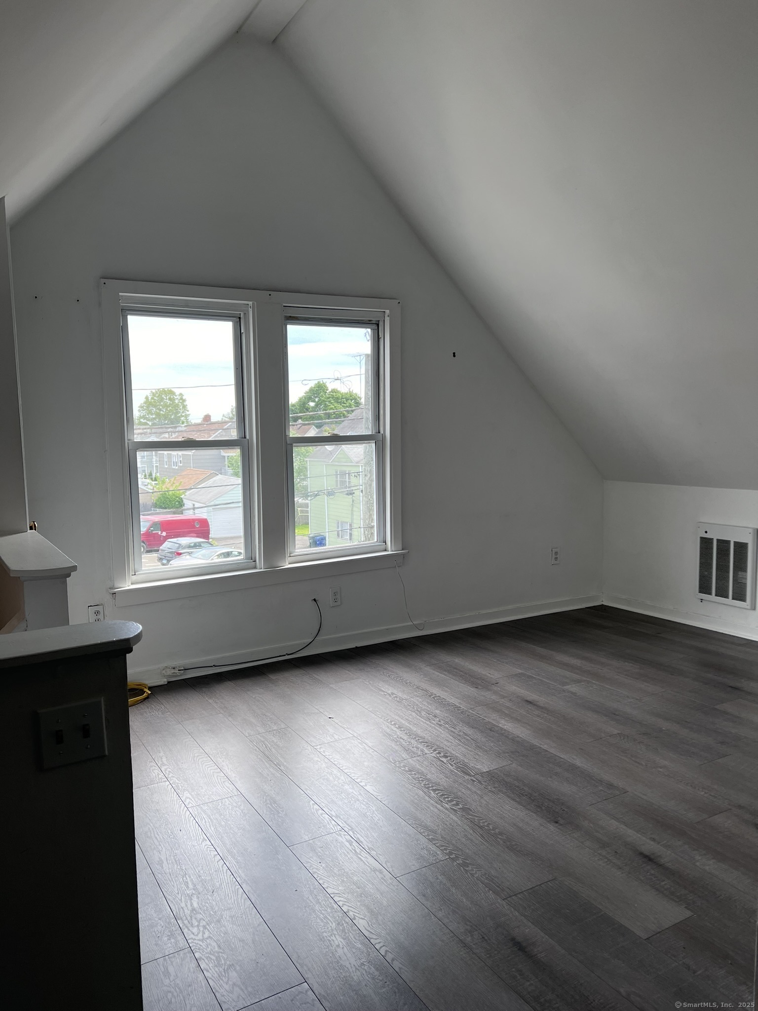 787 Brewster Street 3rd floor