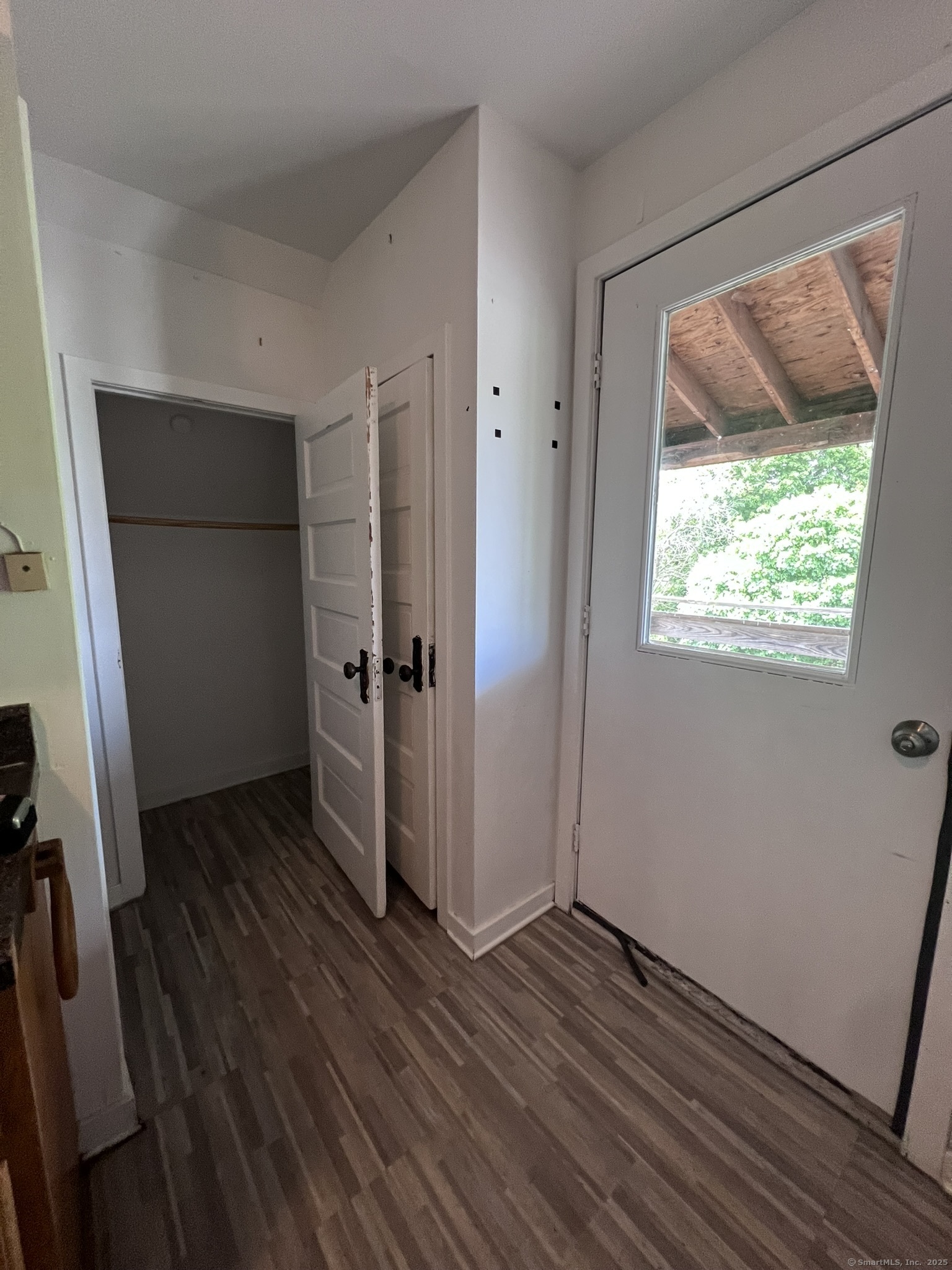 787 Brewster Street 3rd floor