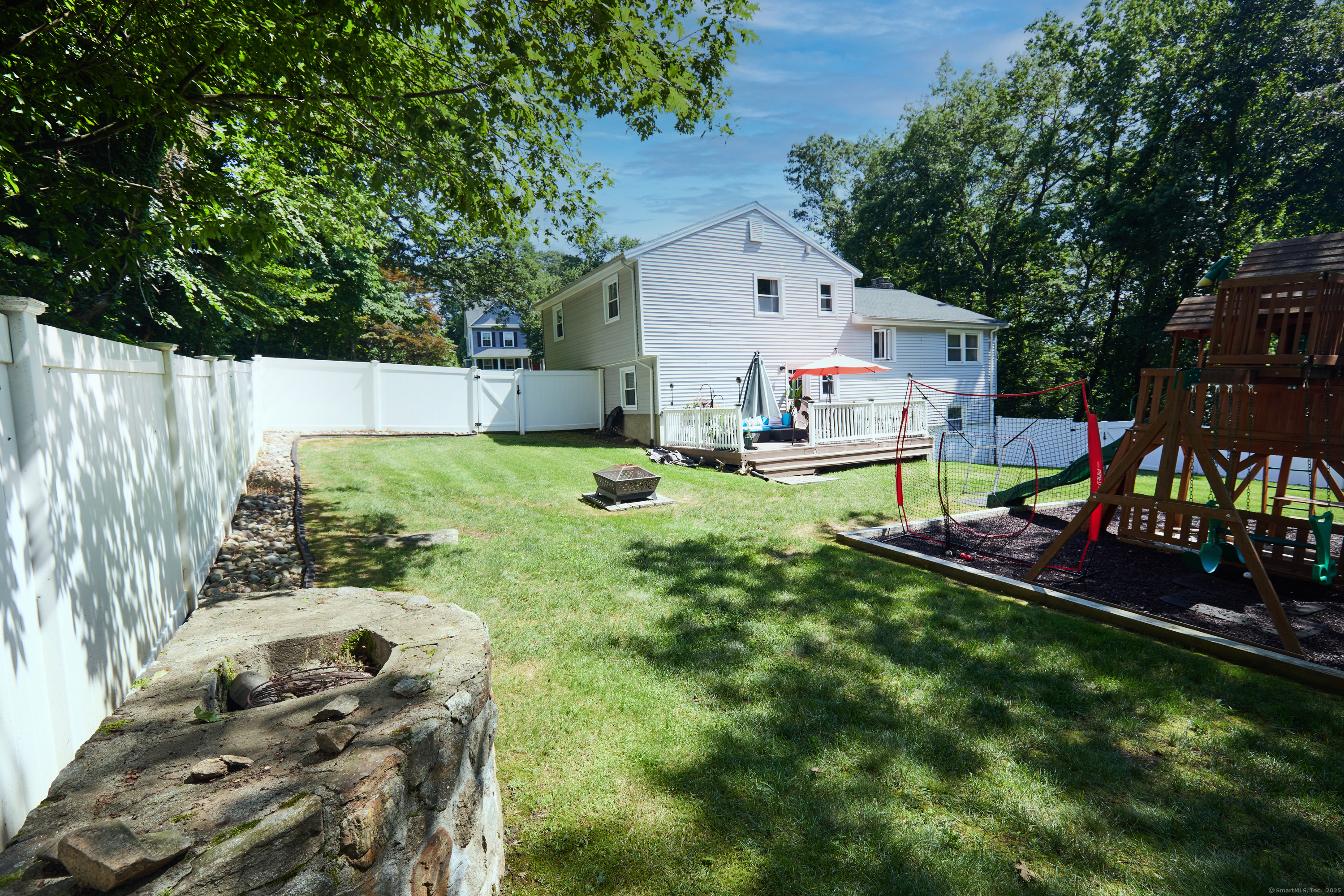 12 Sunnycrest Road