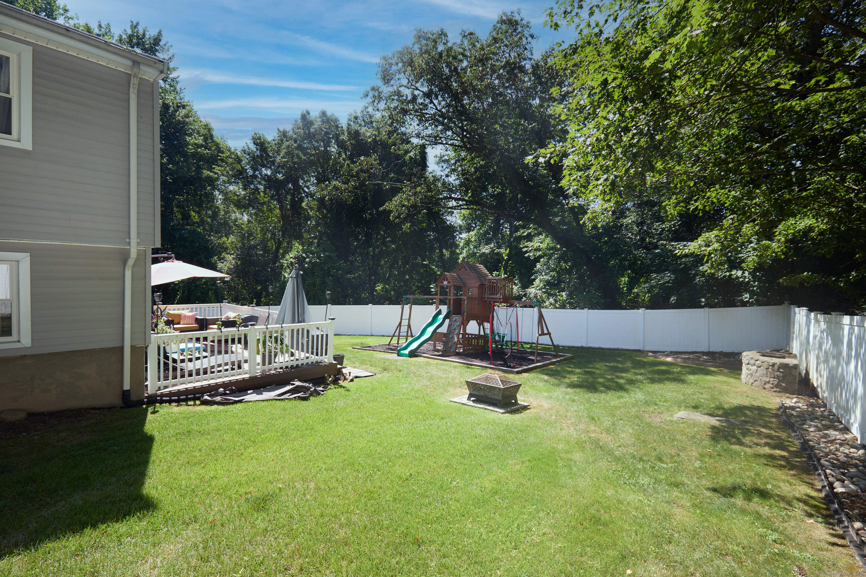 12 Sunnycrest Road