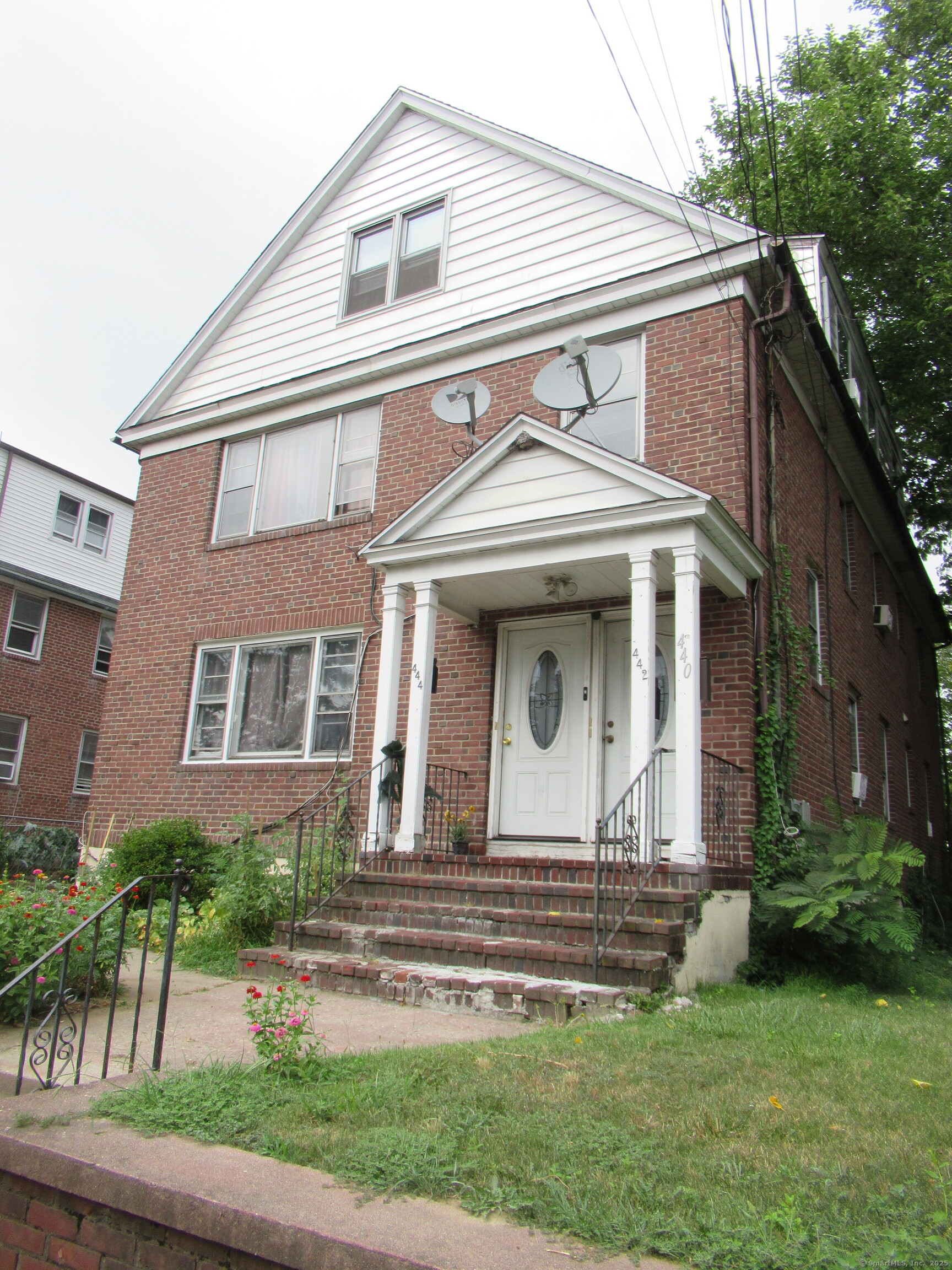 442 Wells Street