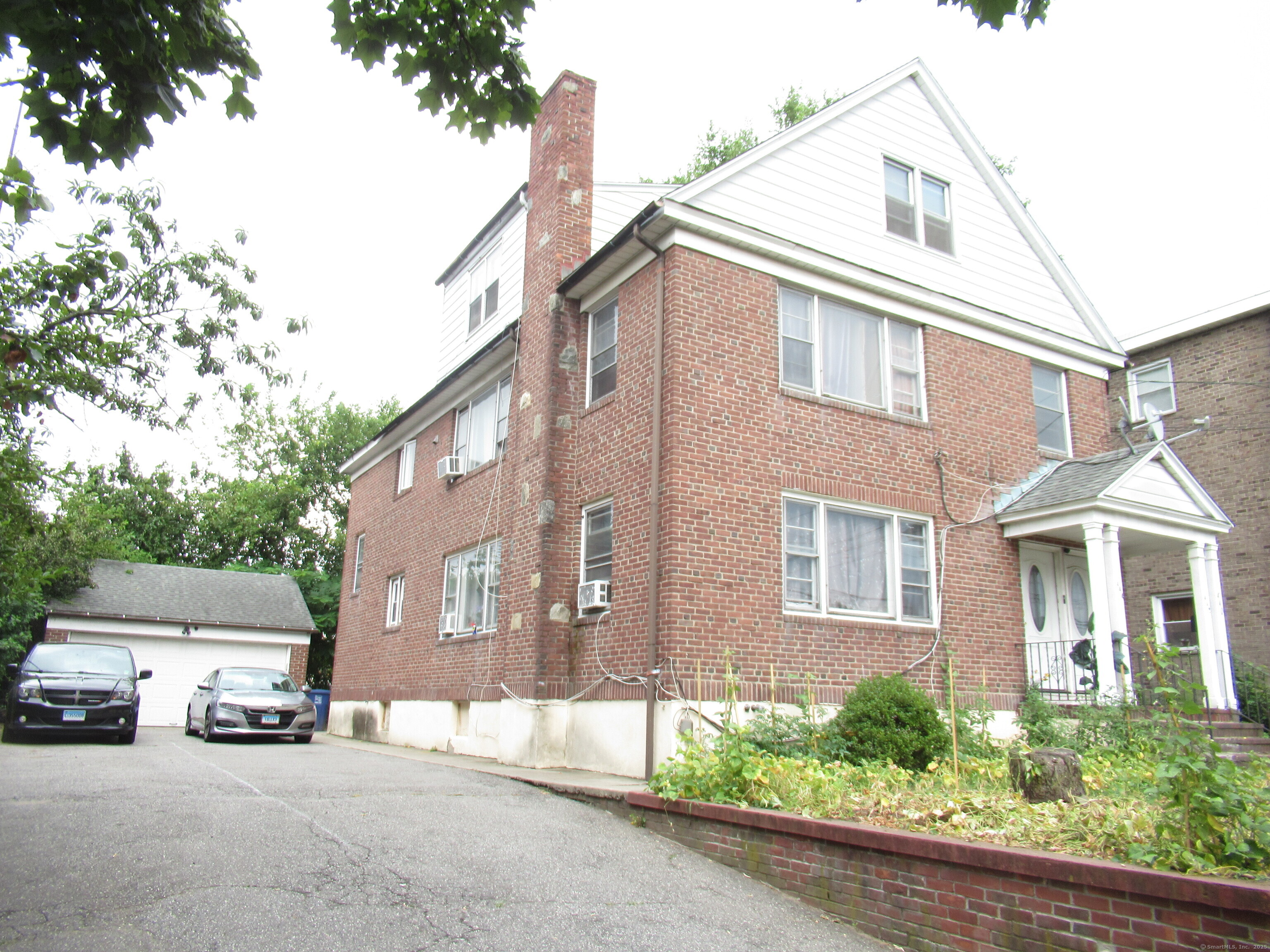 442 Wells Street