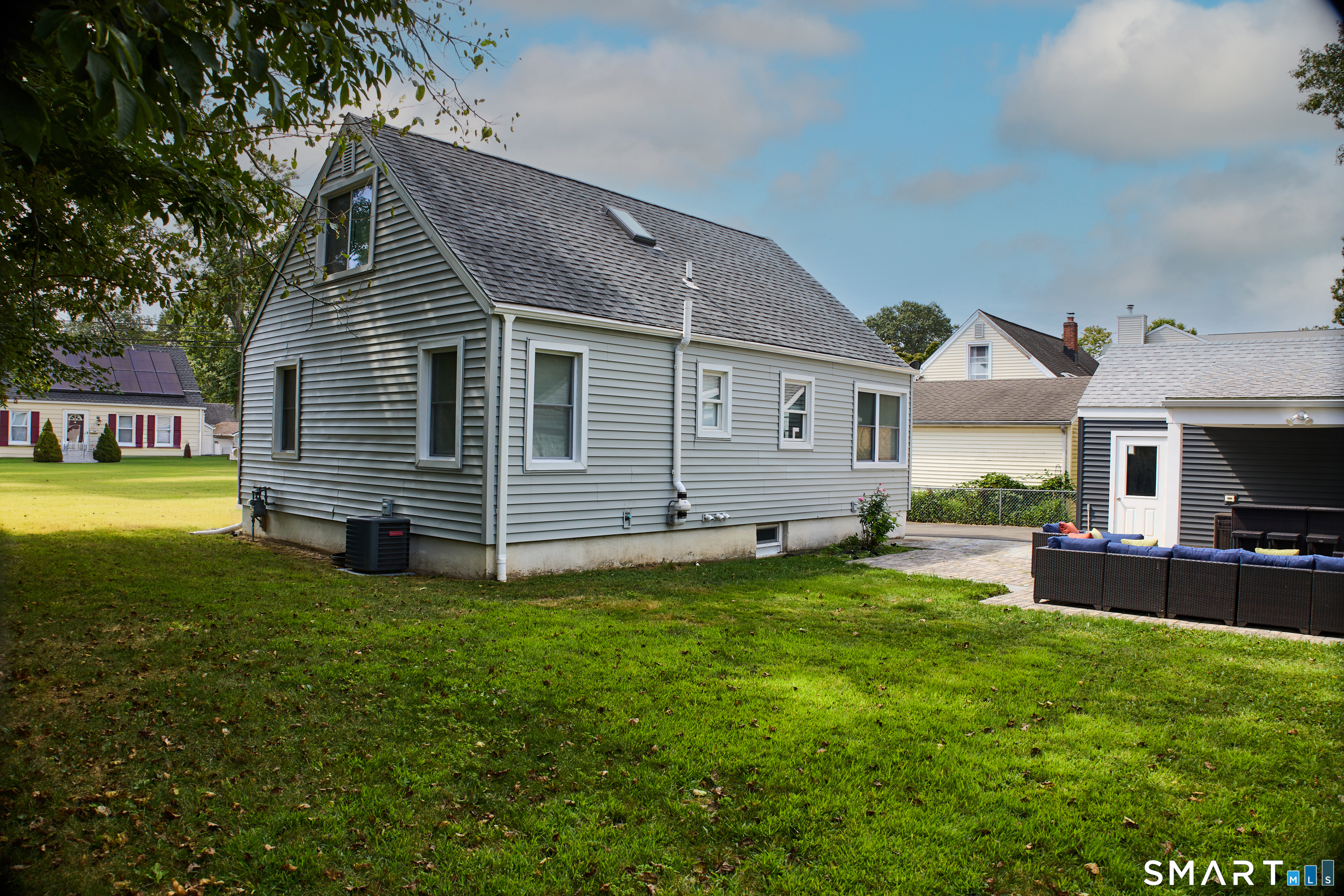 168 Sunnybank Avenue