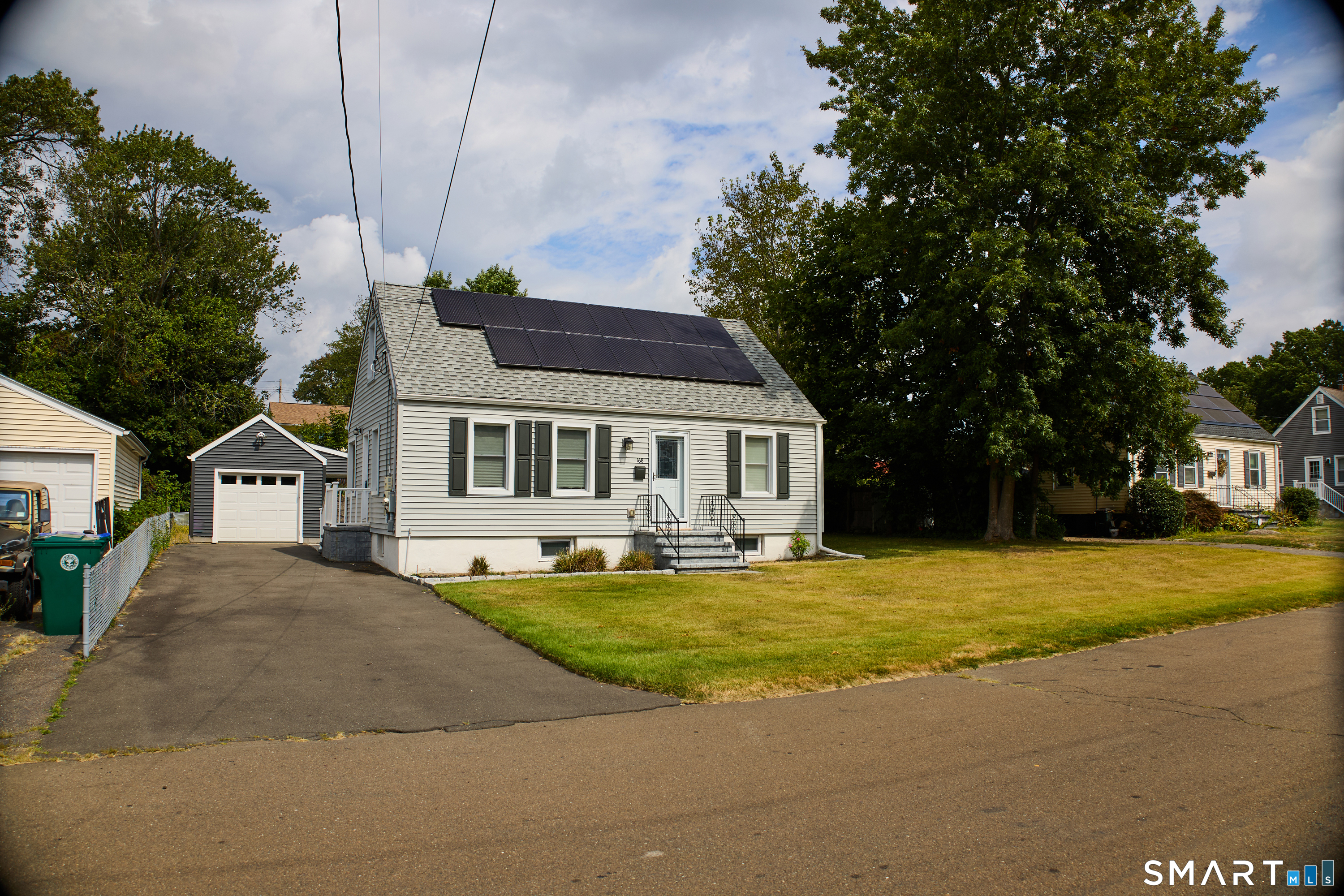 168 Sunnybank Avenue