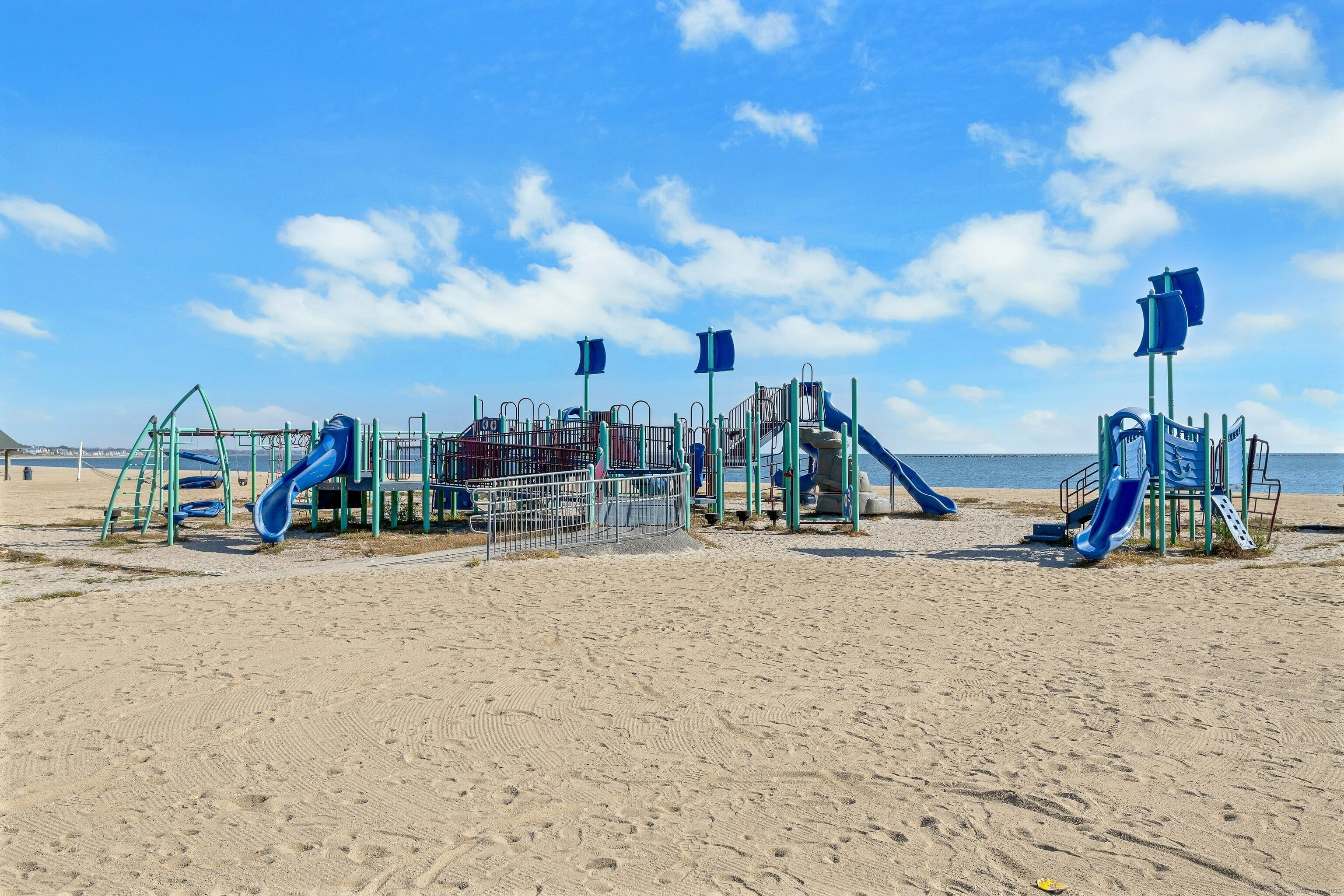 421 Short Beach Road