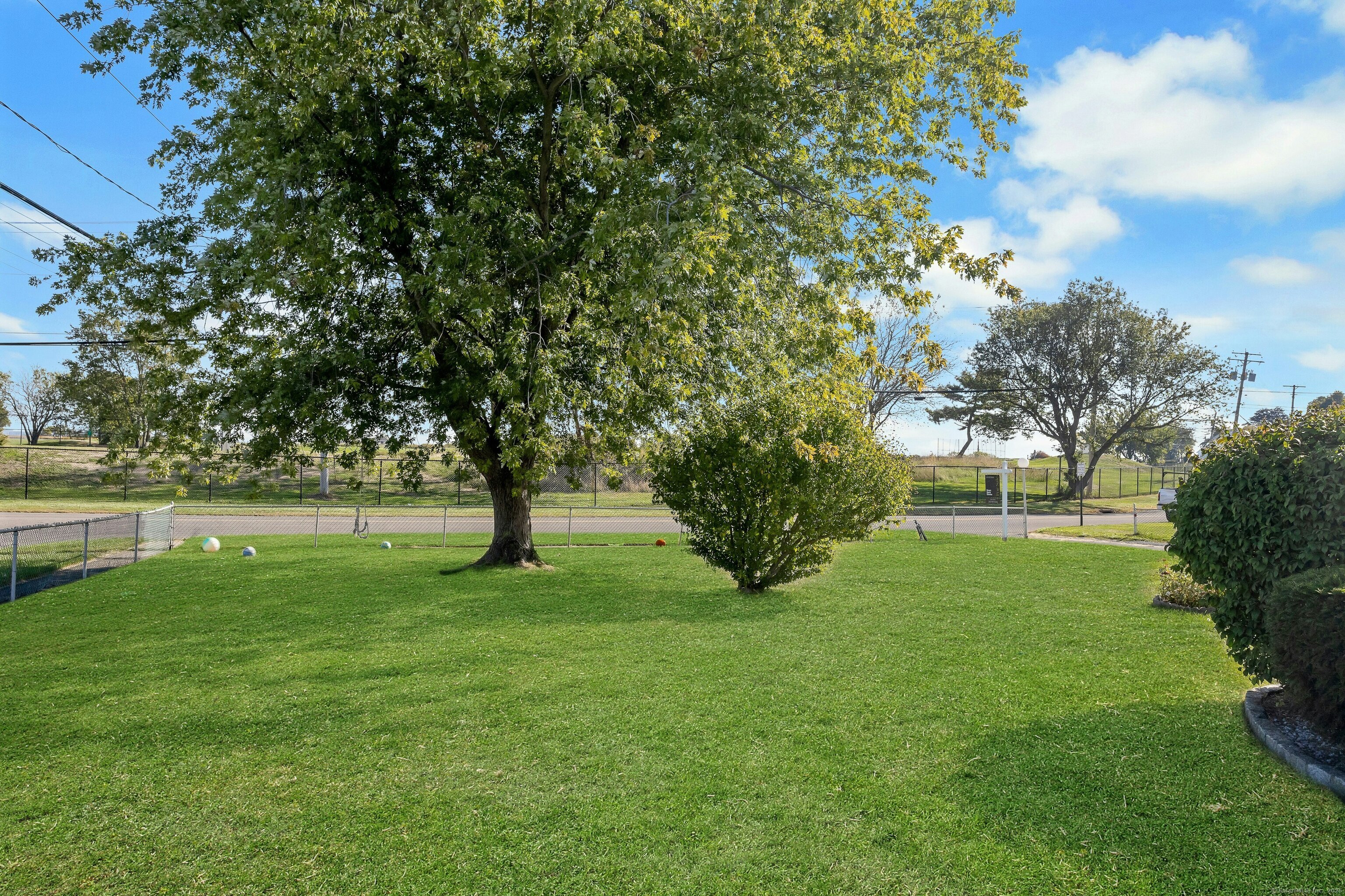 421 Short Beach Road