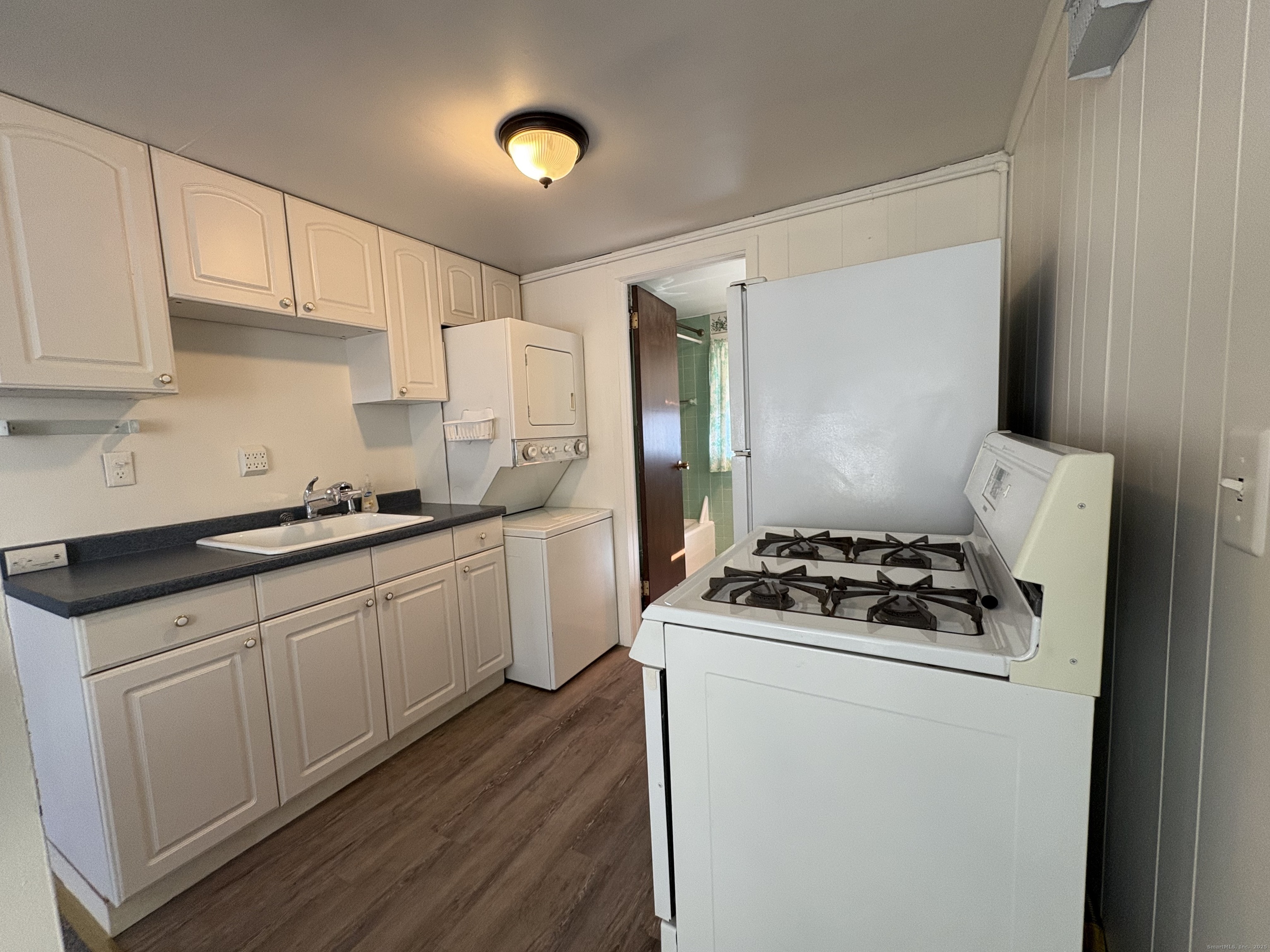 255 Fairfield Woods Road