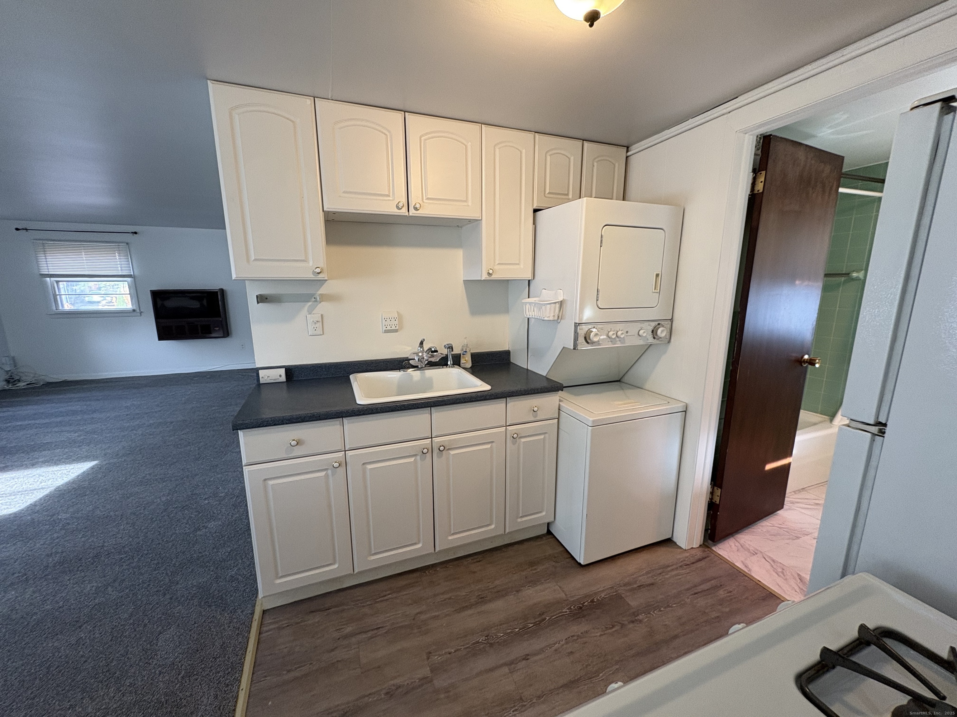 255 Fairfield Woods Road