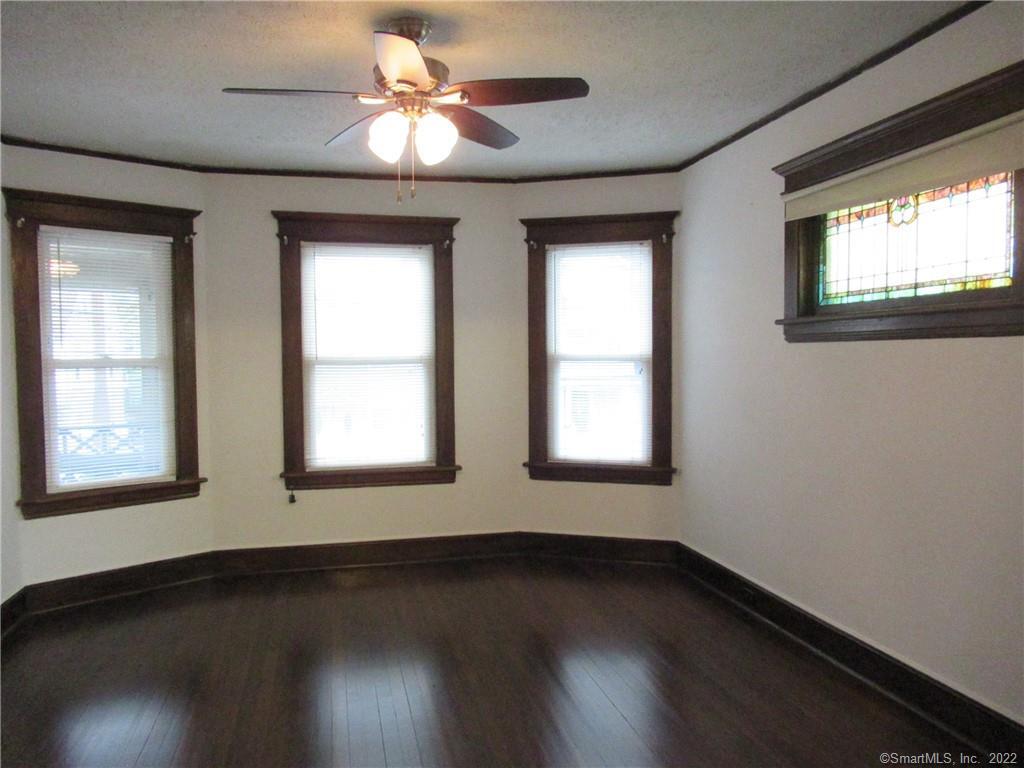 53 Eaton Street 2nd Floor