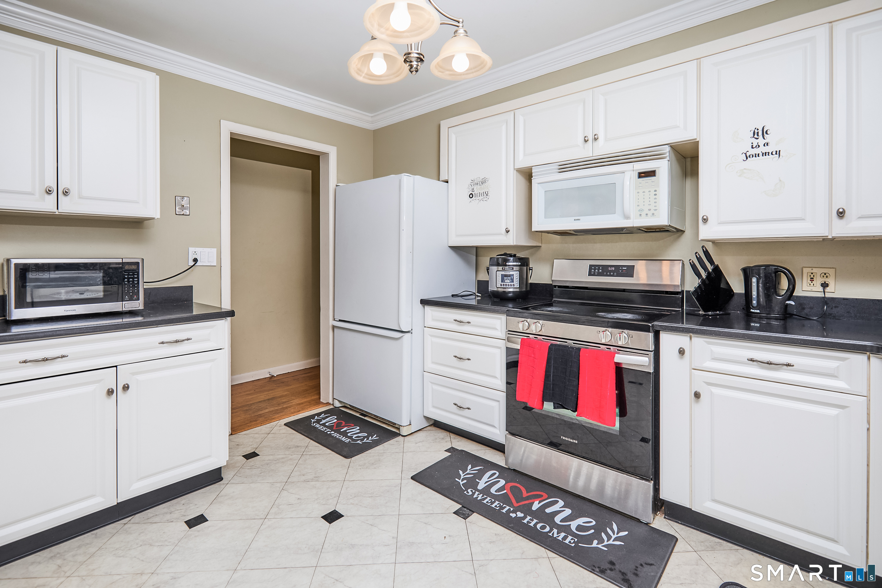 523 West Jackson Avenue