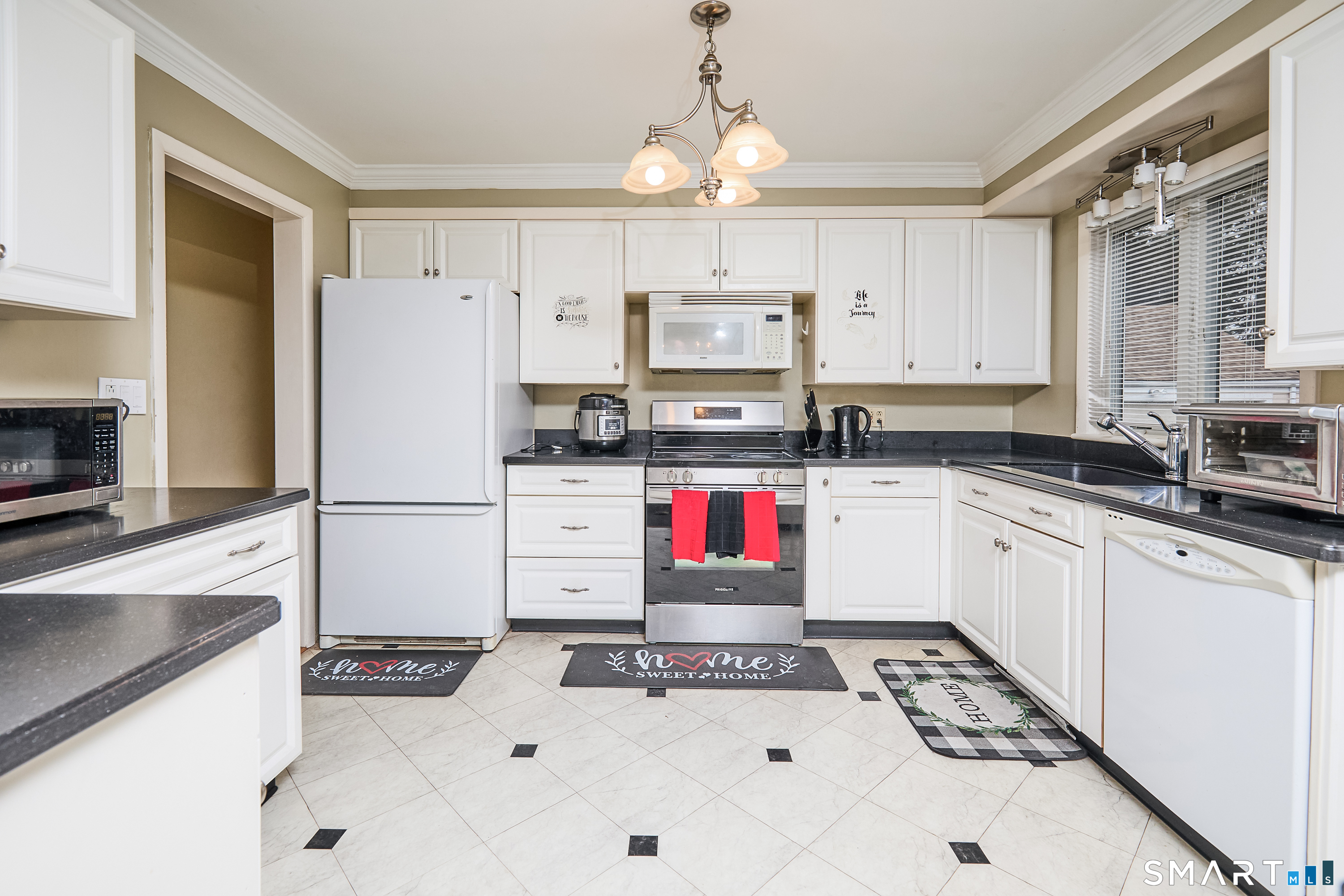 523 West Jackson Avenue