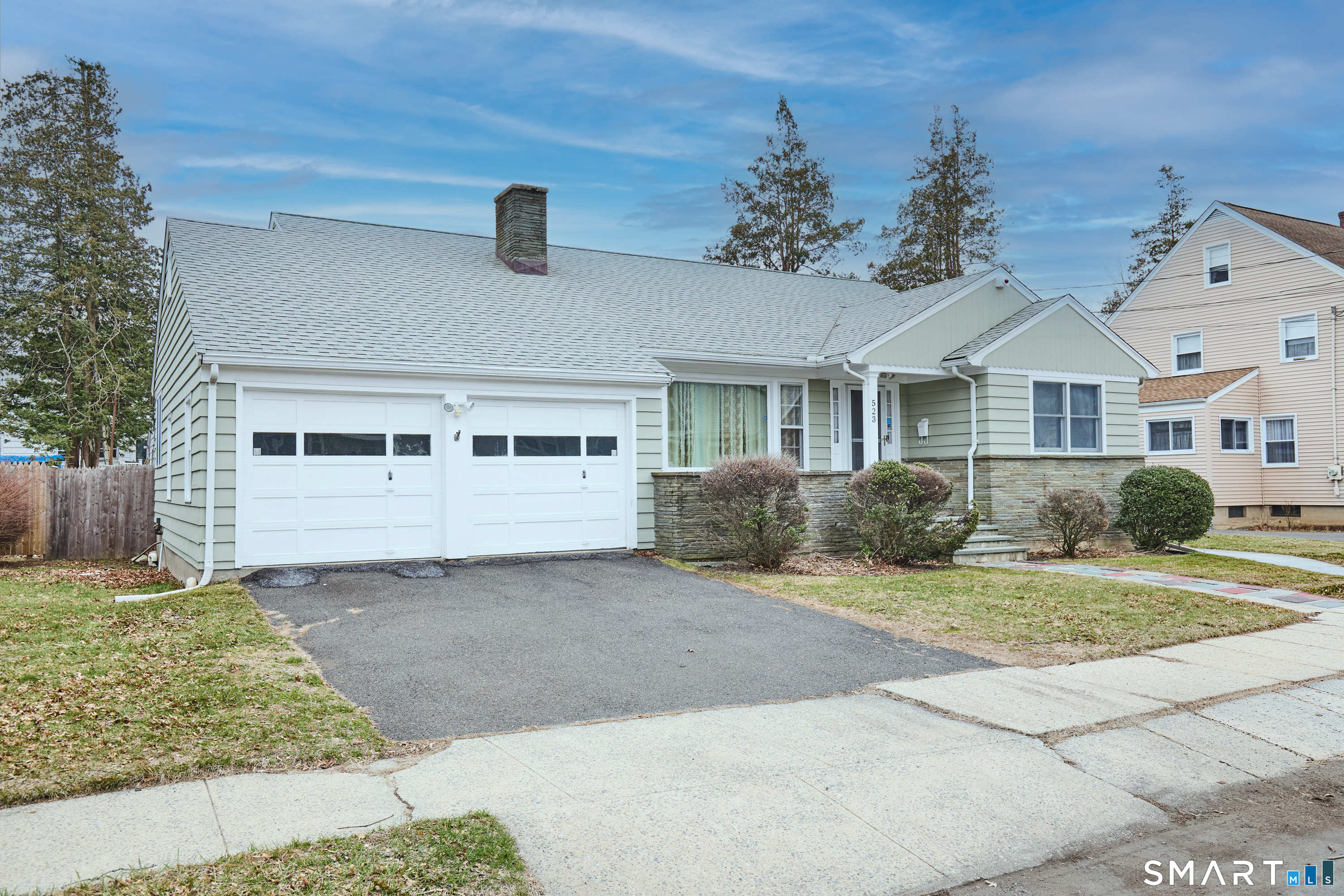 523 West Jackson Avenue