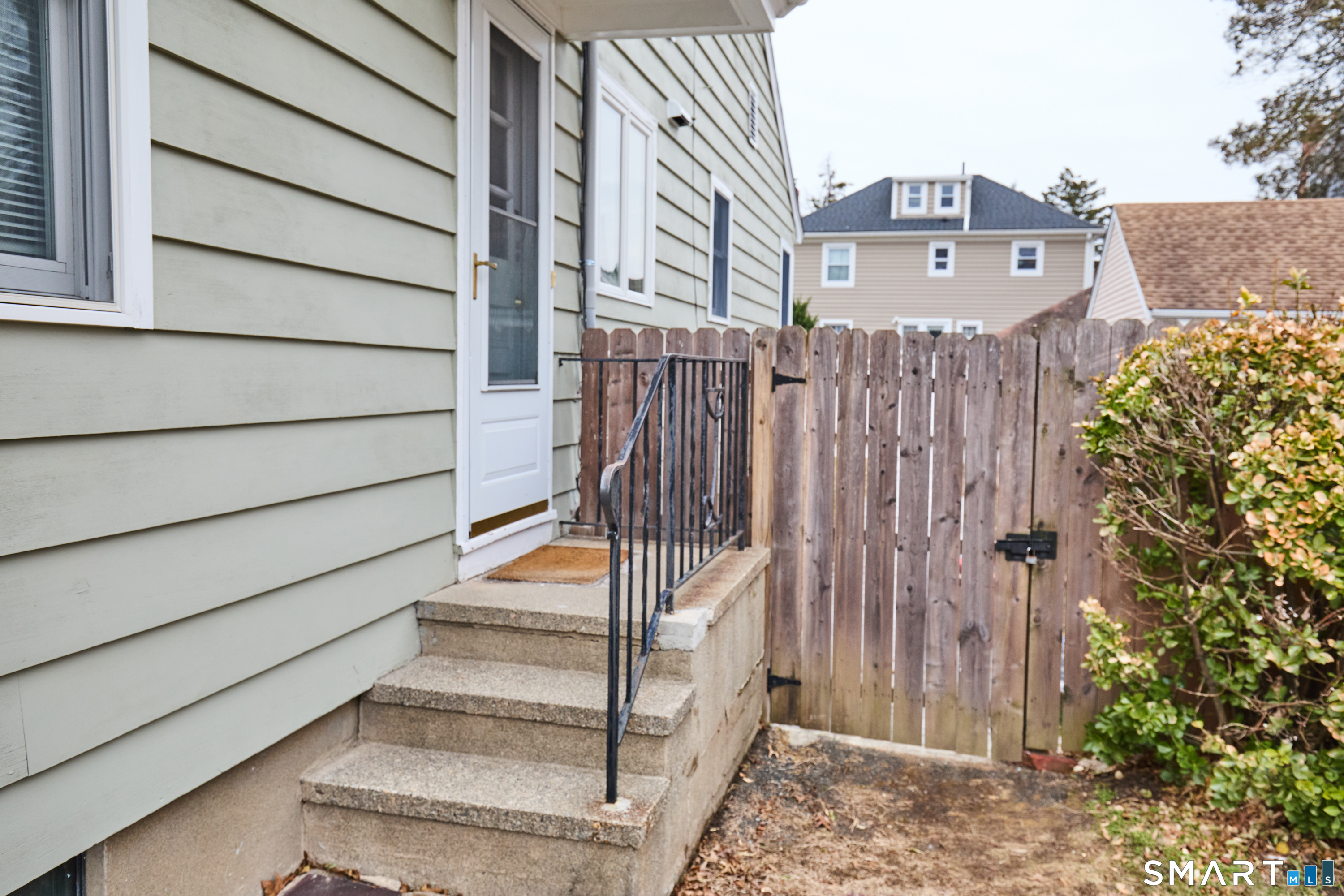 523 West Jackson Avenue