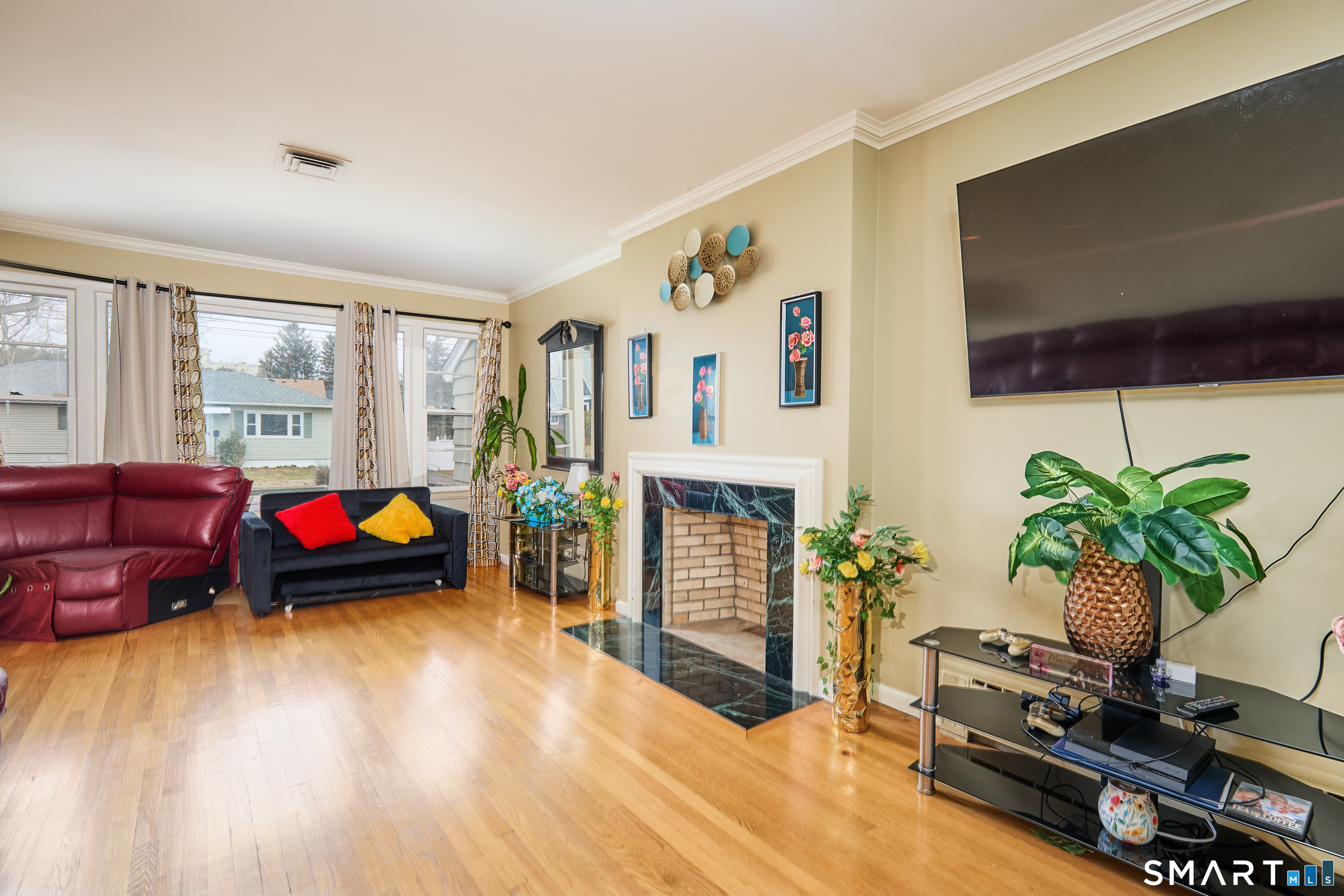 523 West Jackson Avenue