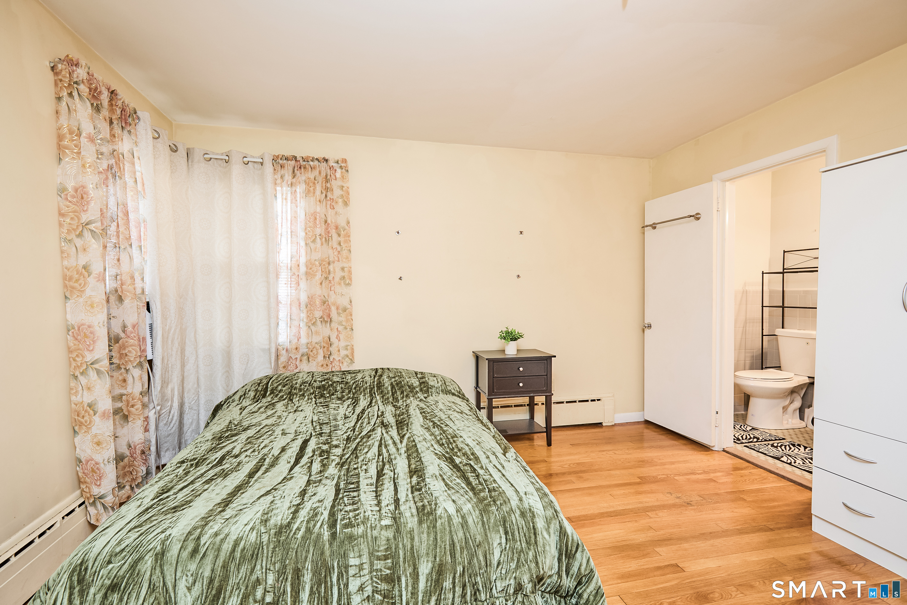 523 West Jackson Avenue