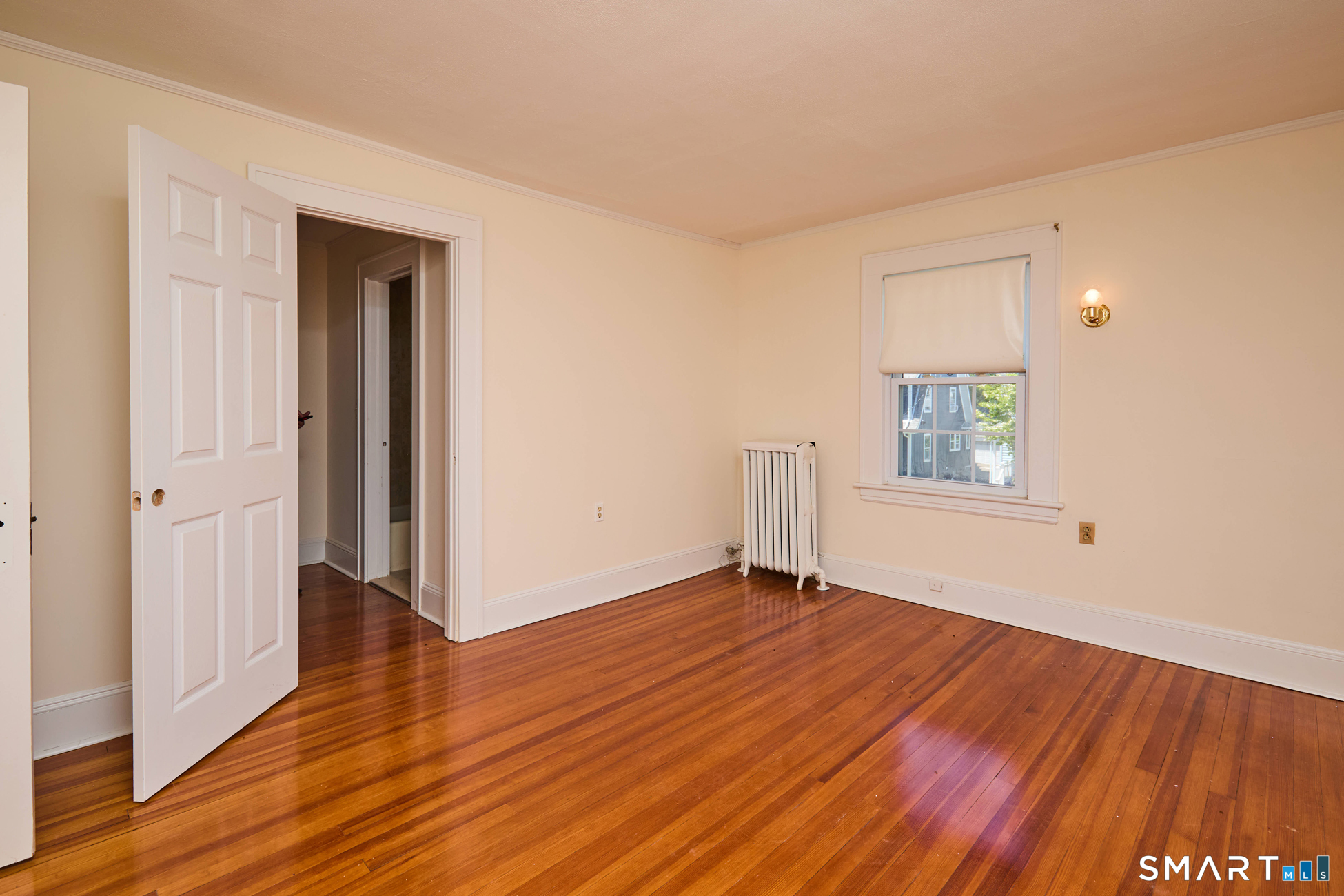 131 Aldine Avenue