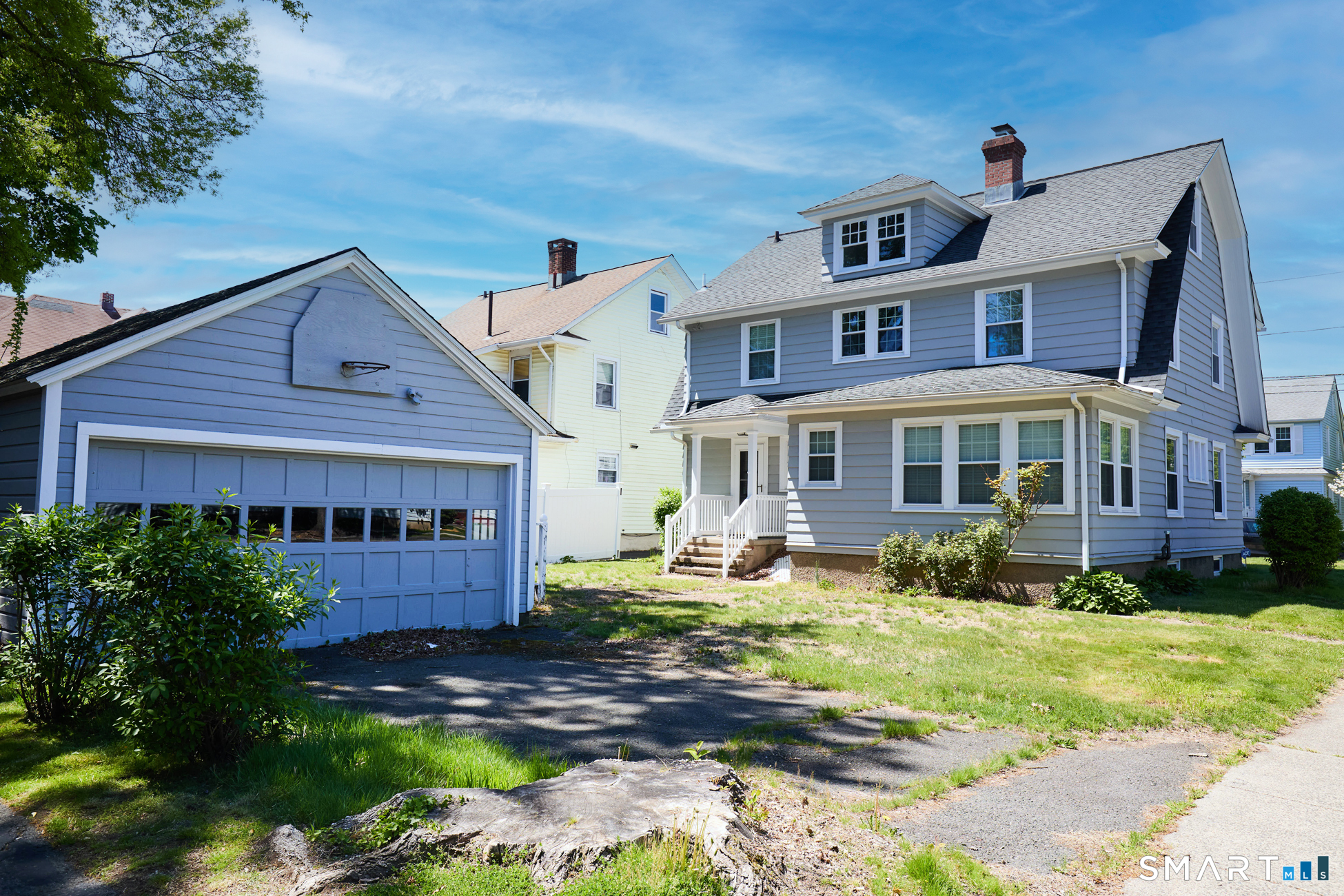 131 Aldine Avenue