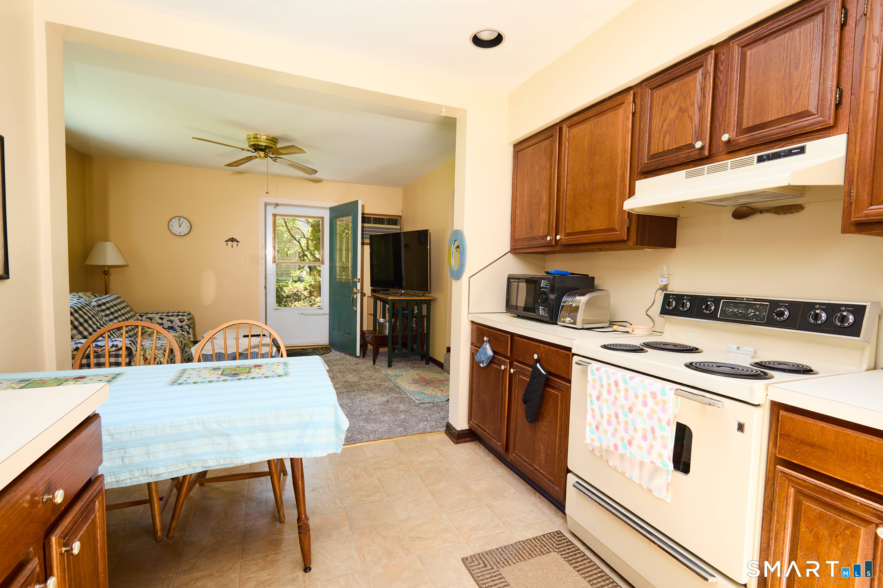 15 Harvester Road 2