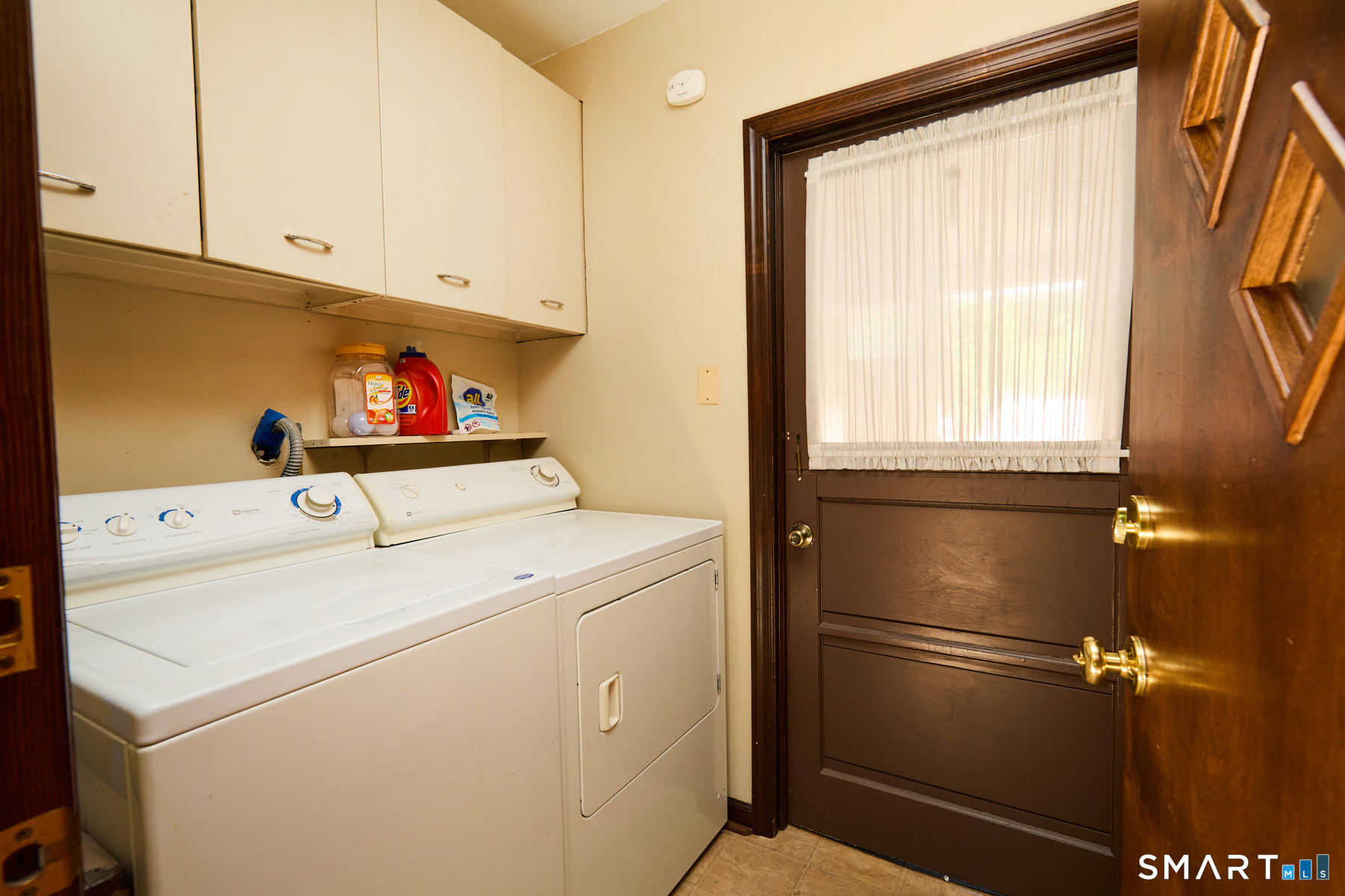 15 Harvester Road 2