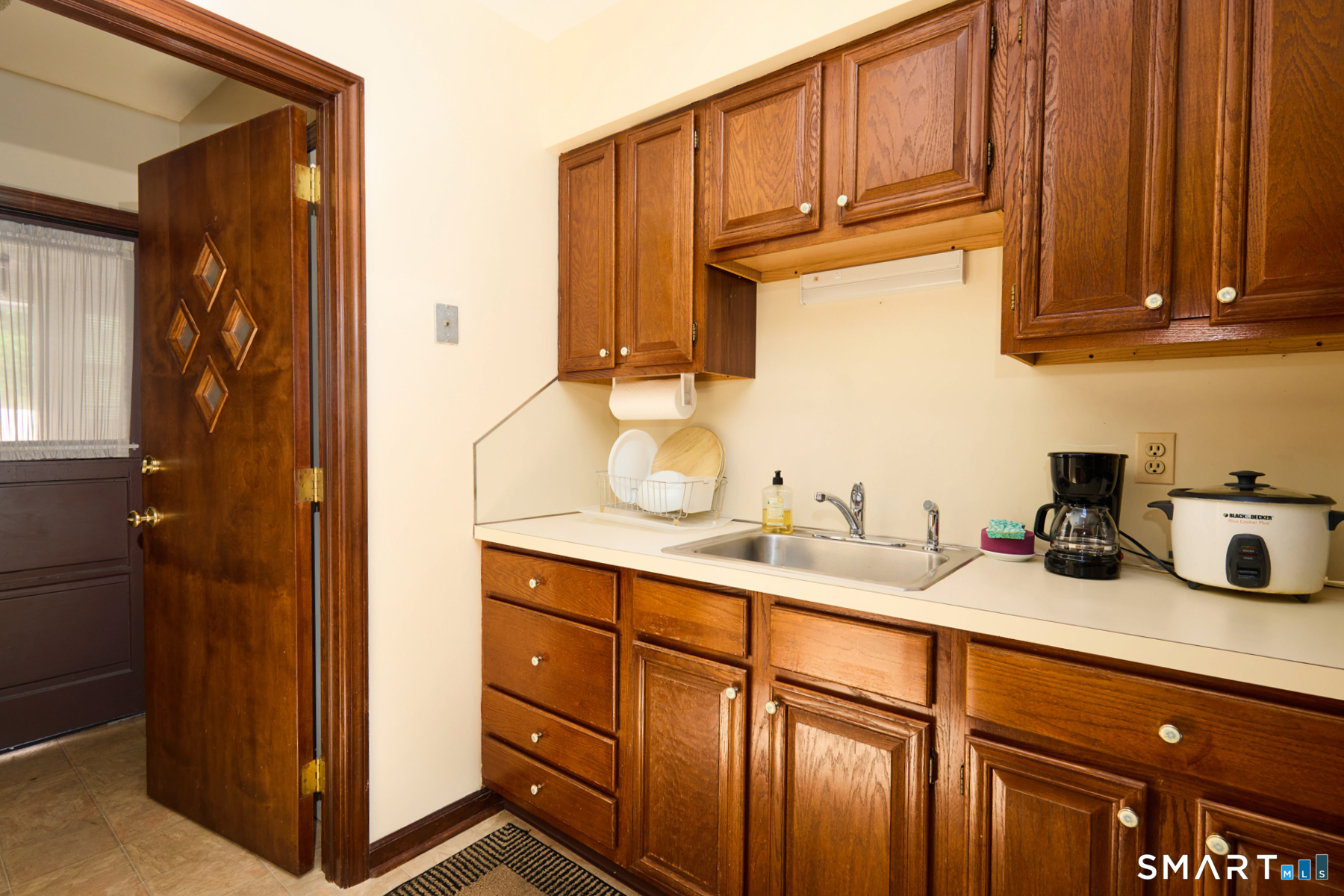 15 Harvester Road 2